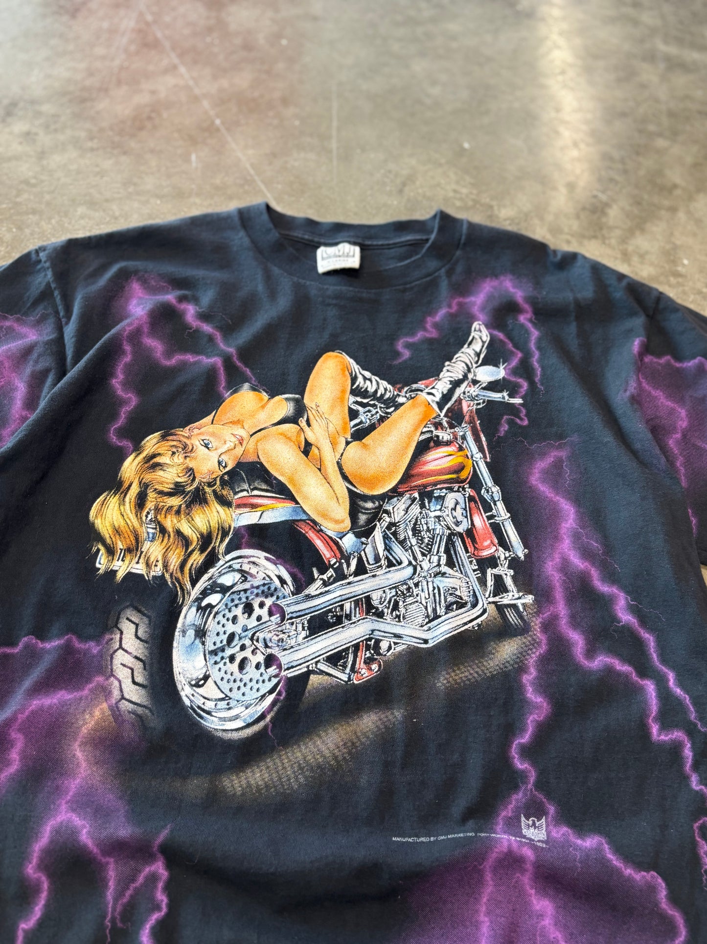 Vintage Lightning MILF AOP size XL