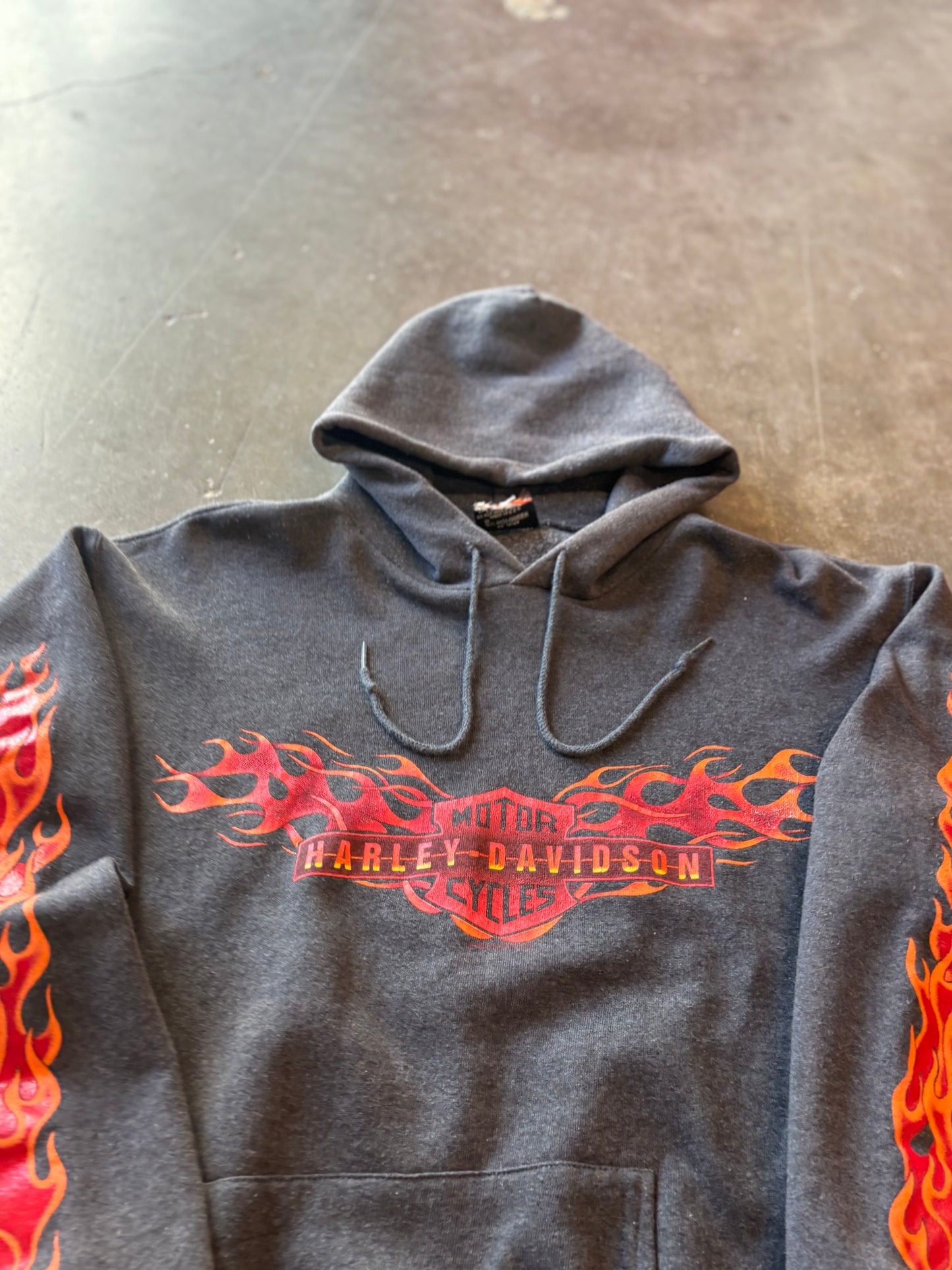 Vintage Harley Davidson flame sleeve hoodie size large