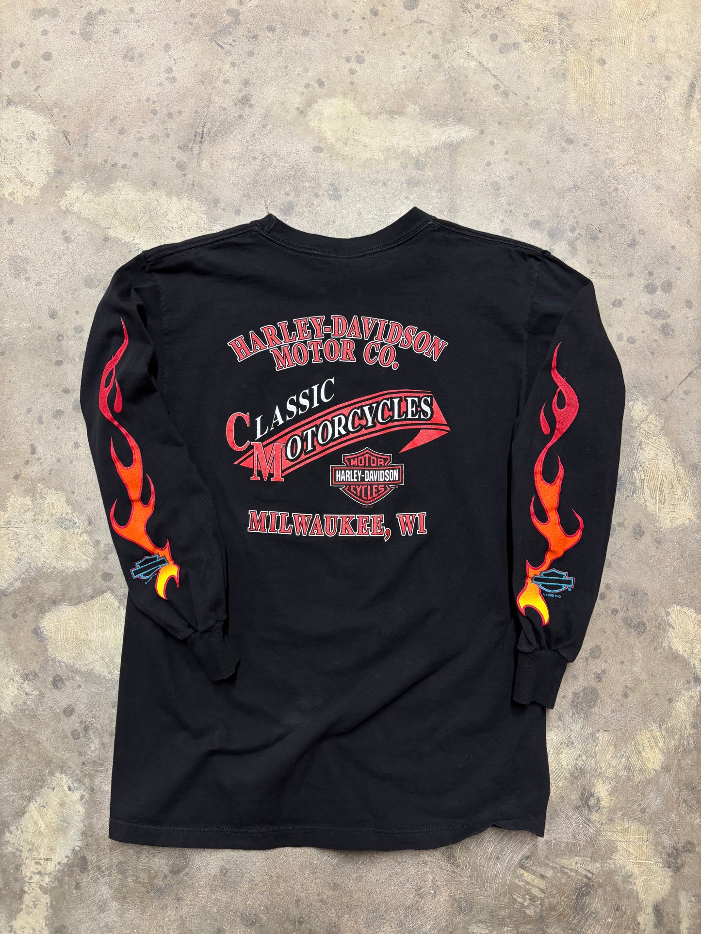 Vintage Harley Davidson flame crest long sleeve shirt size medium