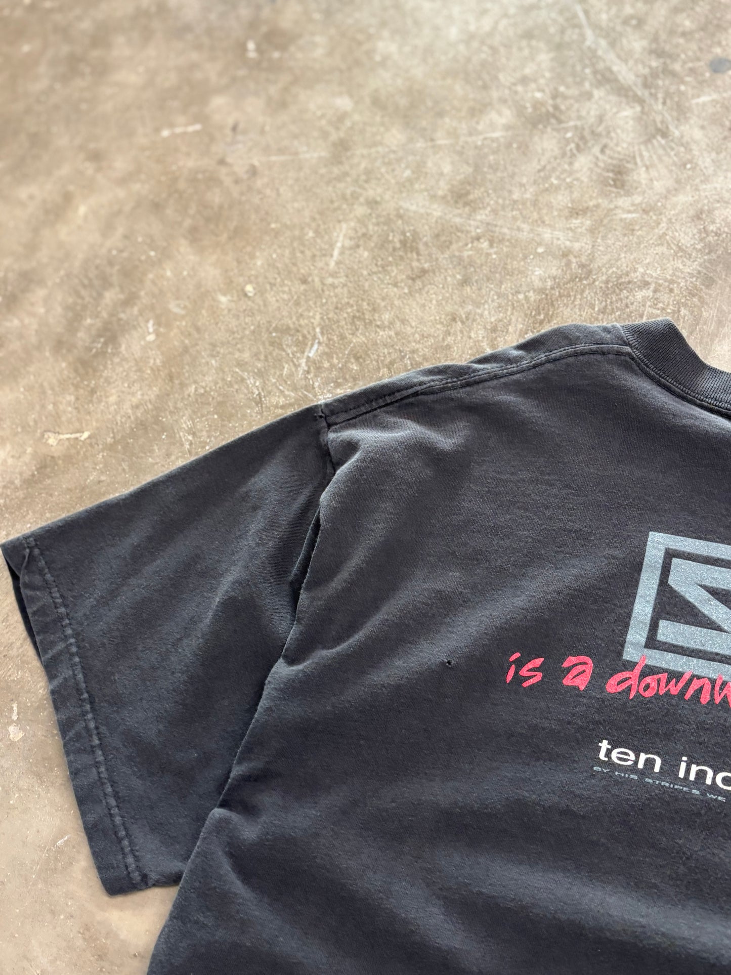 Vintage Ten inch spikes shirt size extra large