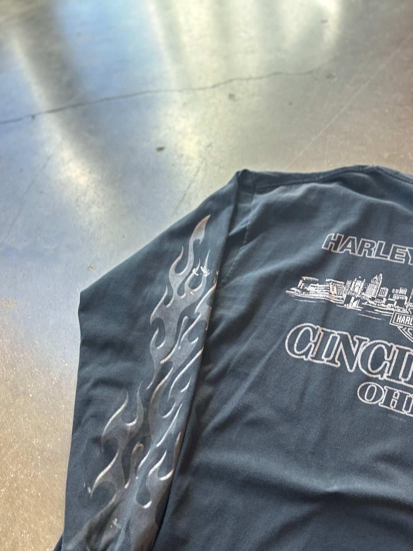 Vintage Harley Davidson Chrome flame long sleeve size xl