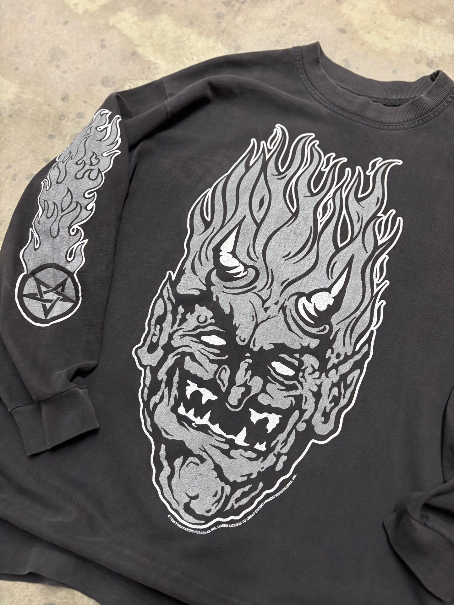 Vintage white zombie long sleeve size extra large