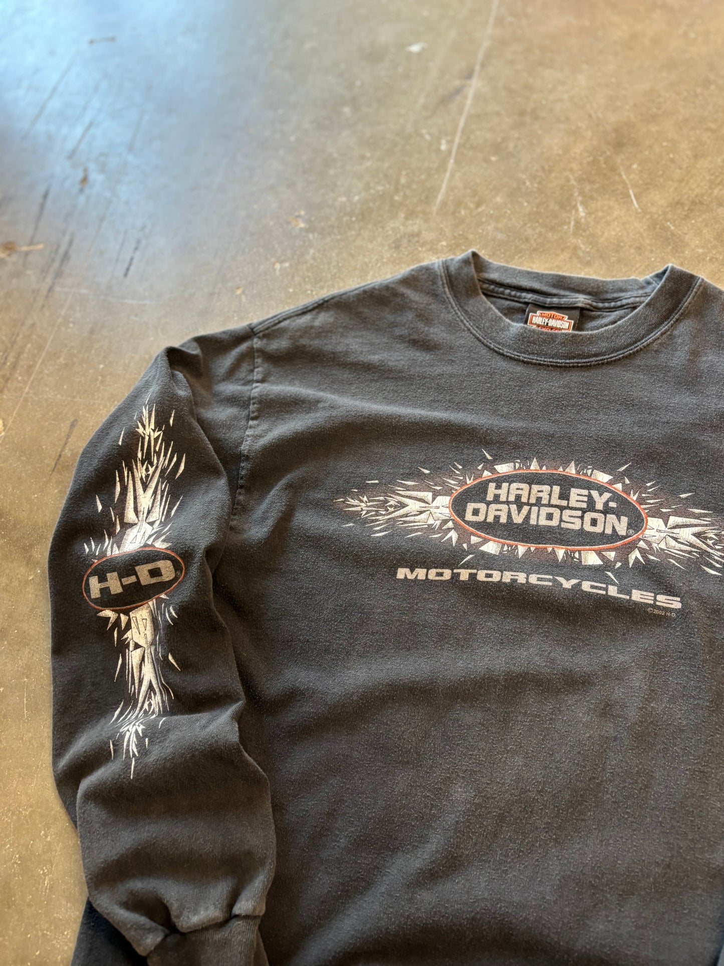 Vintage Harley Davidson Shattered long sleeve size medium
