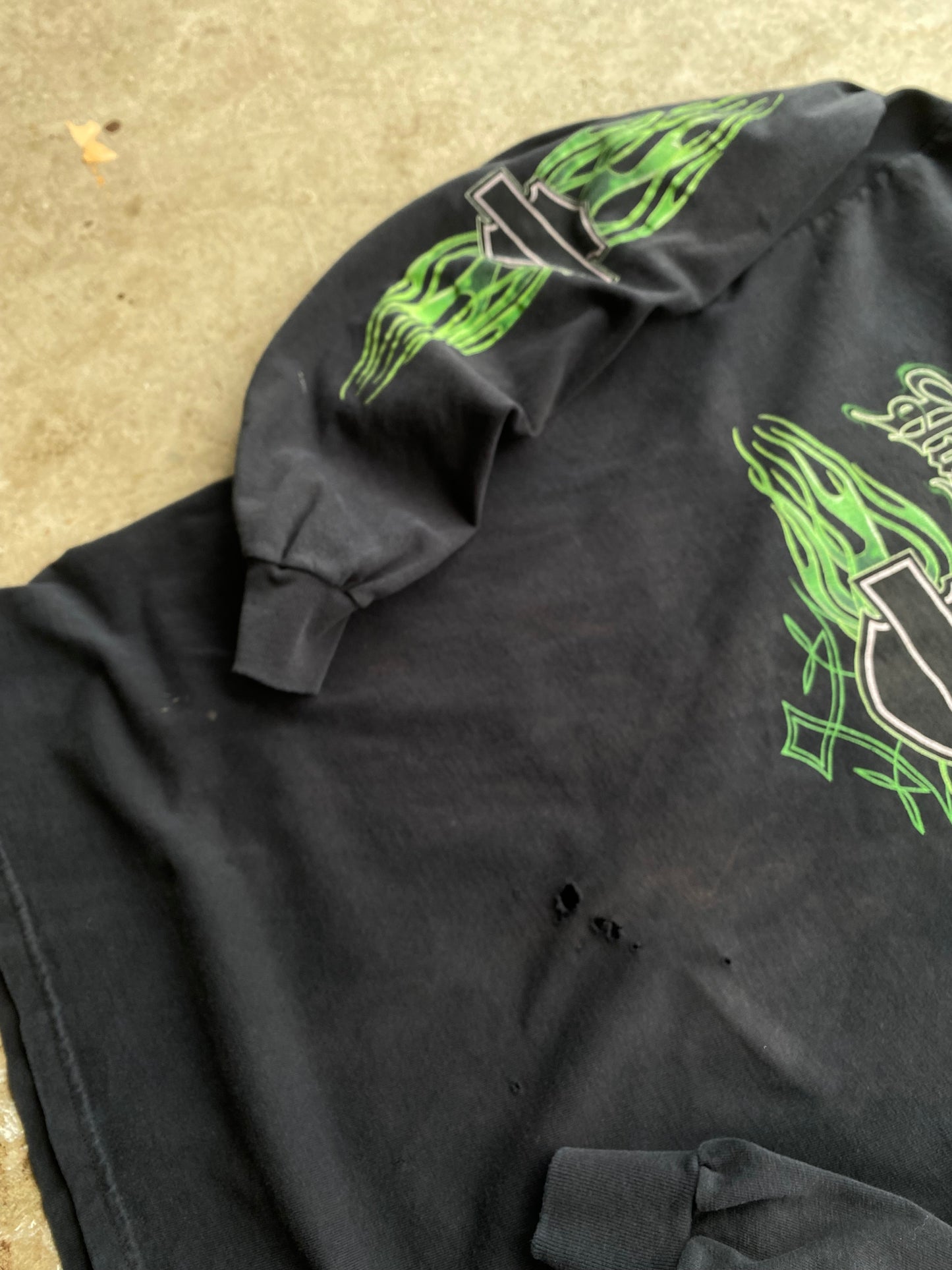 Harley Davidson Green Flame shirt thrashed size large