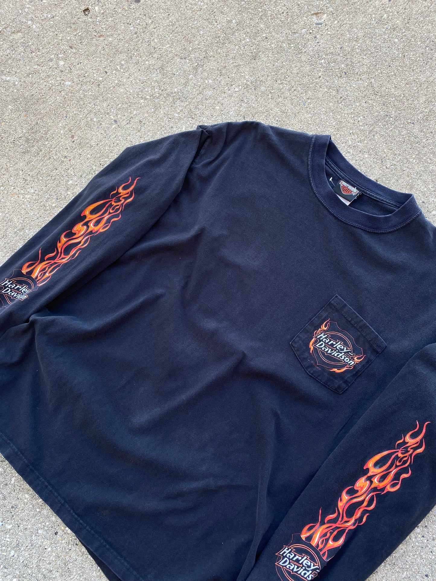 Harley Davidson Pocket shirt flame long sleeve size extra large shirt