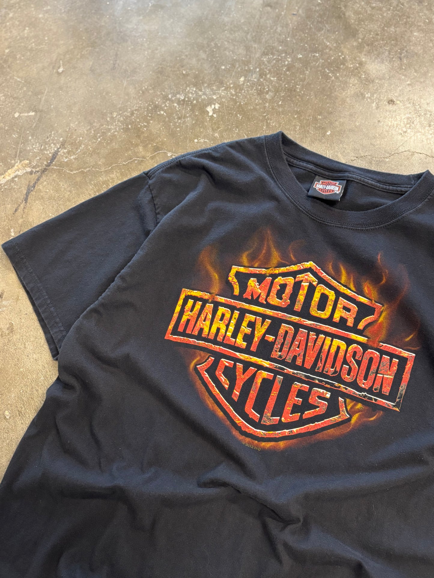 Harley Davidson Flame shield shirt size large