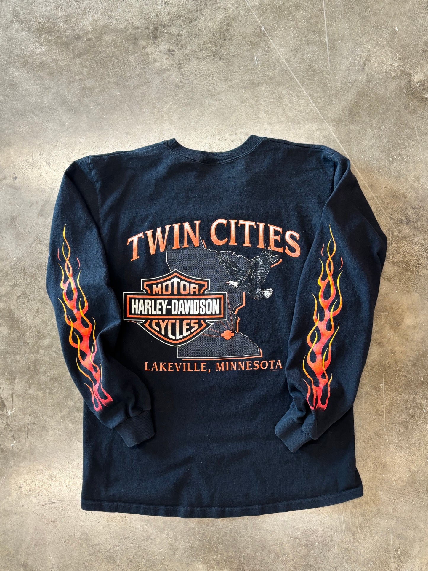 Vintage Harley Feel the Heat long sleeve size large