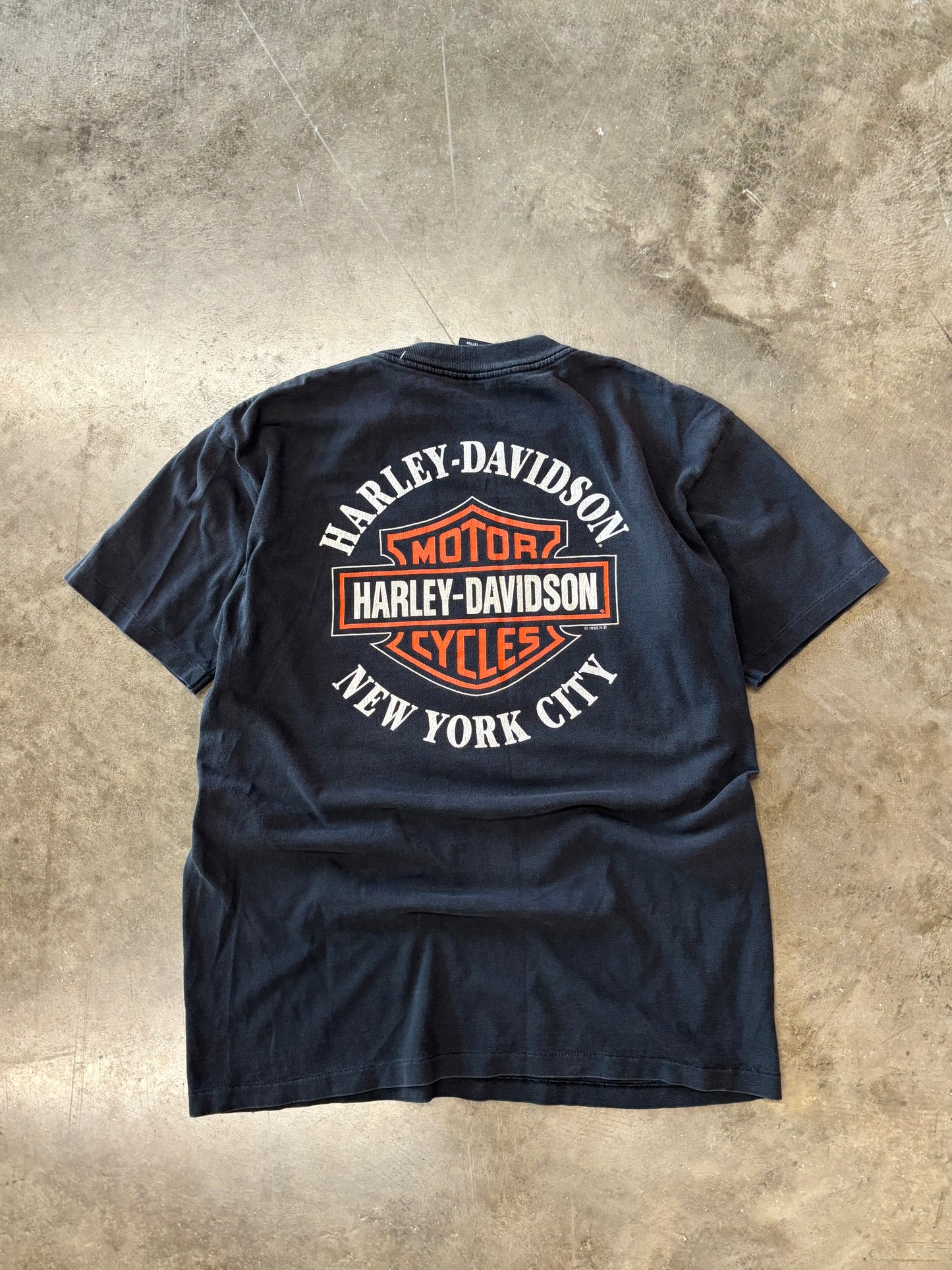 Vintage Harley Davidson Flaming shield shirt size medium