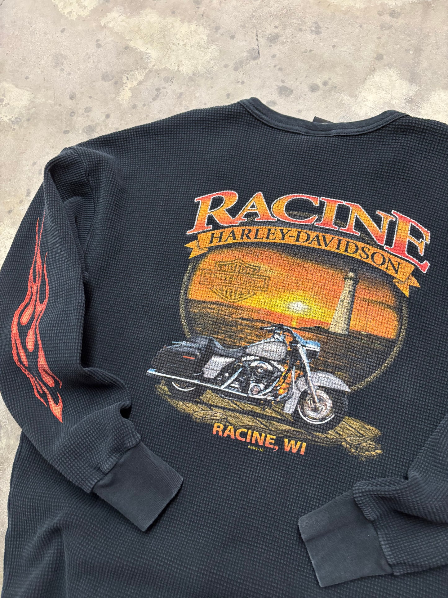 Harley Davidson red flame thermal size large