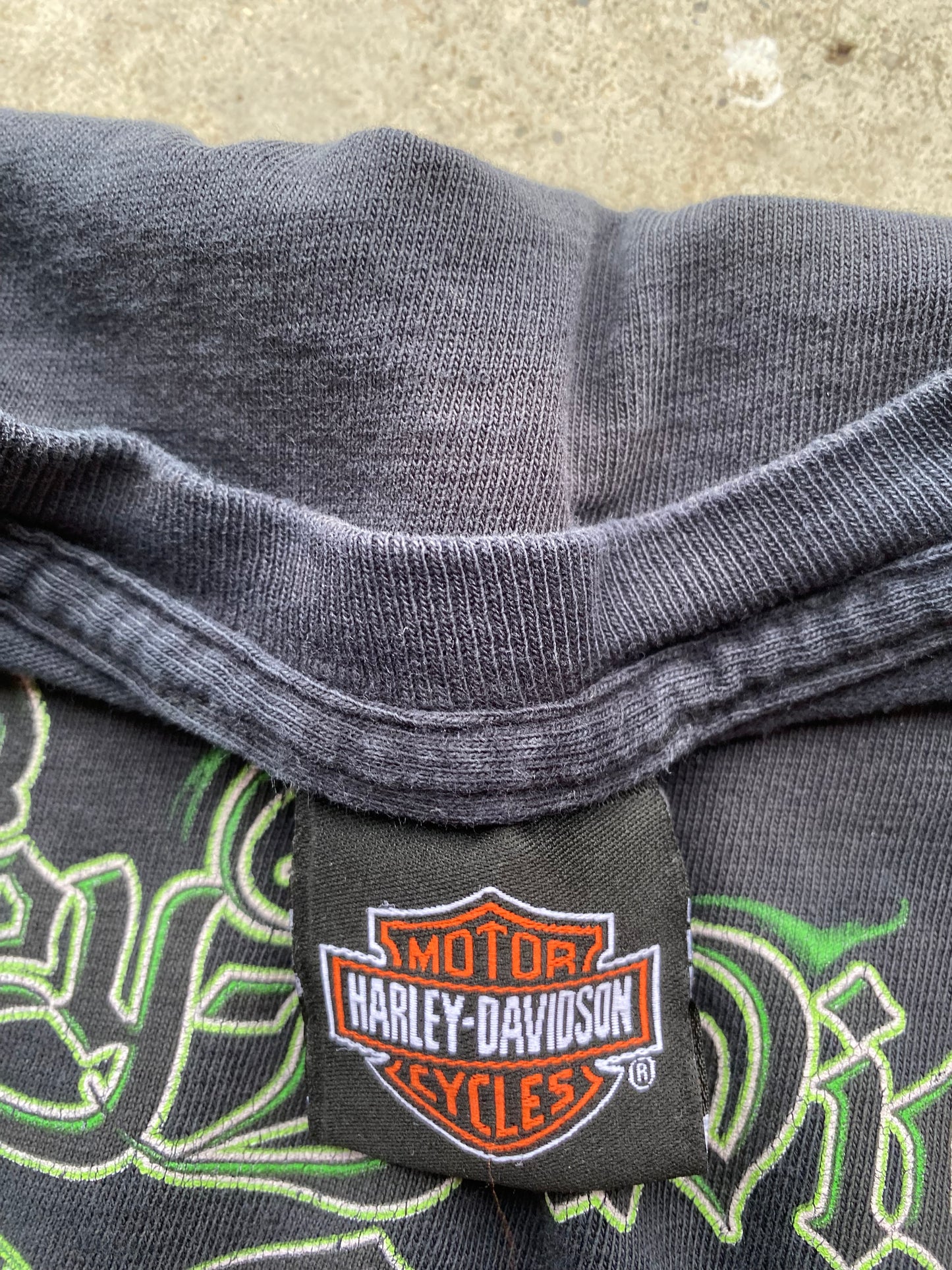 Harley Davidson Green Flame shirt thrashed size large