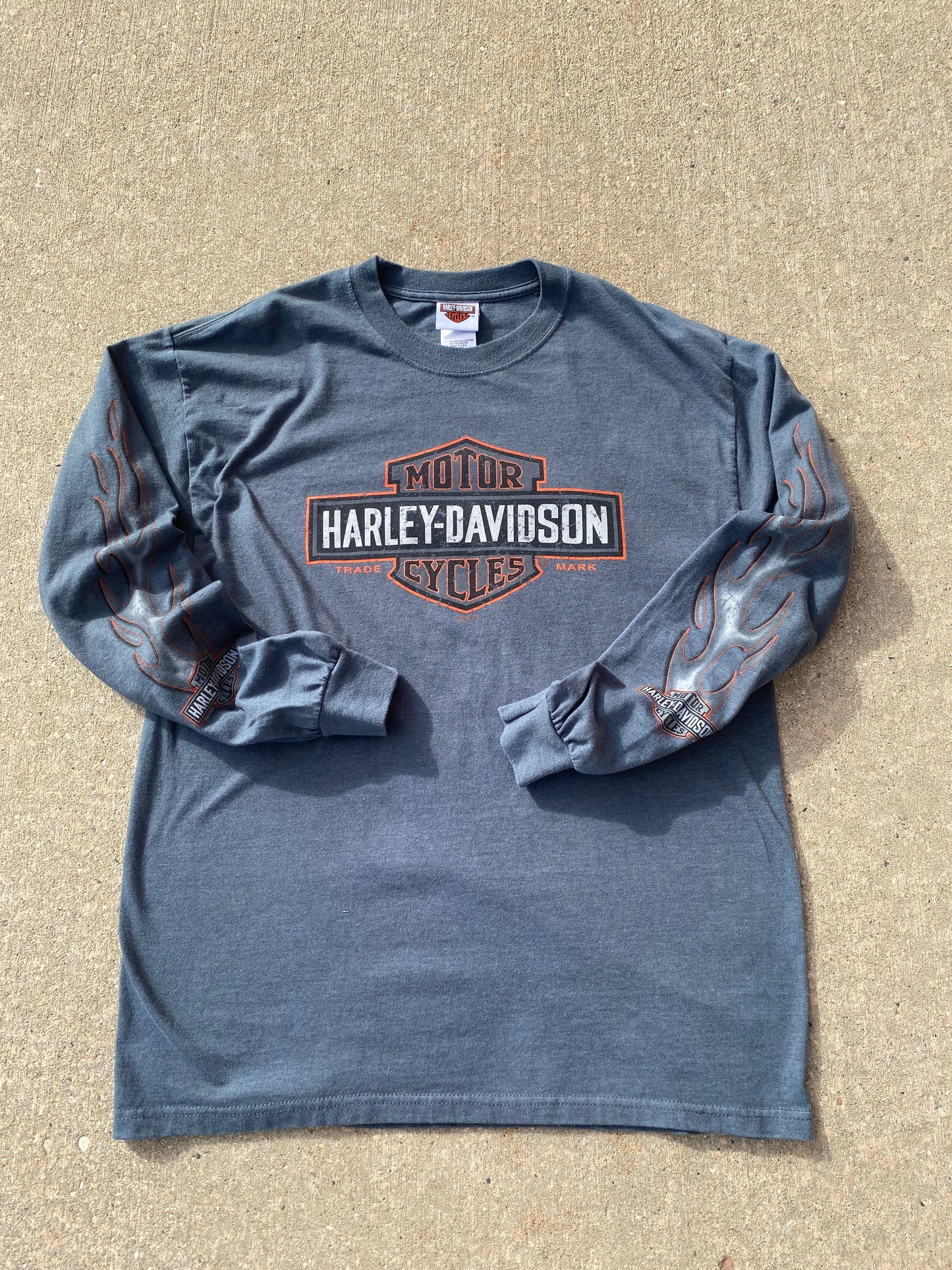 Harley Davidson Grey Flame Long sleeve size large