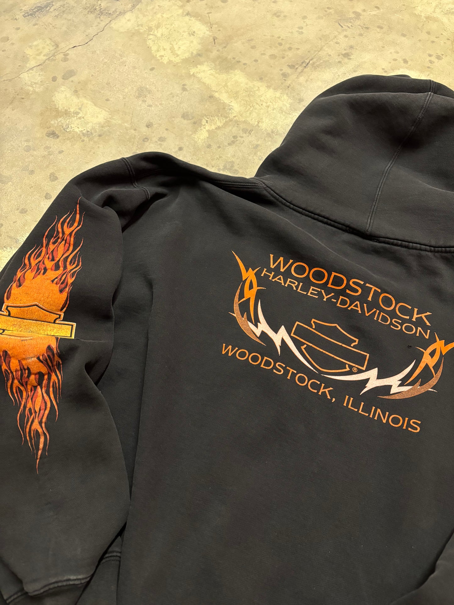 Vintage Thrashed Harley Davidson zip up hoodie size xl