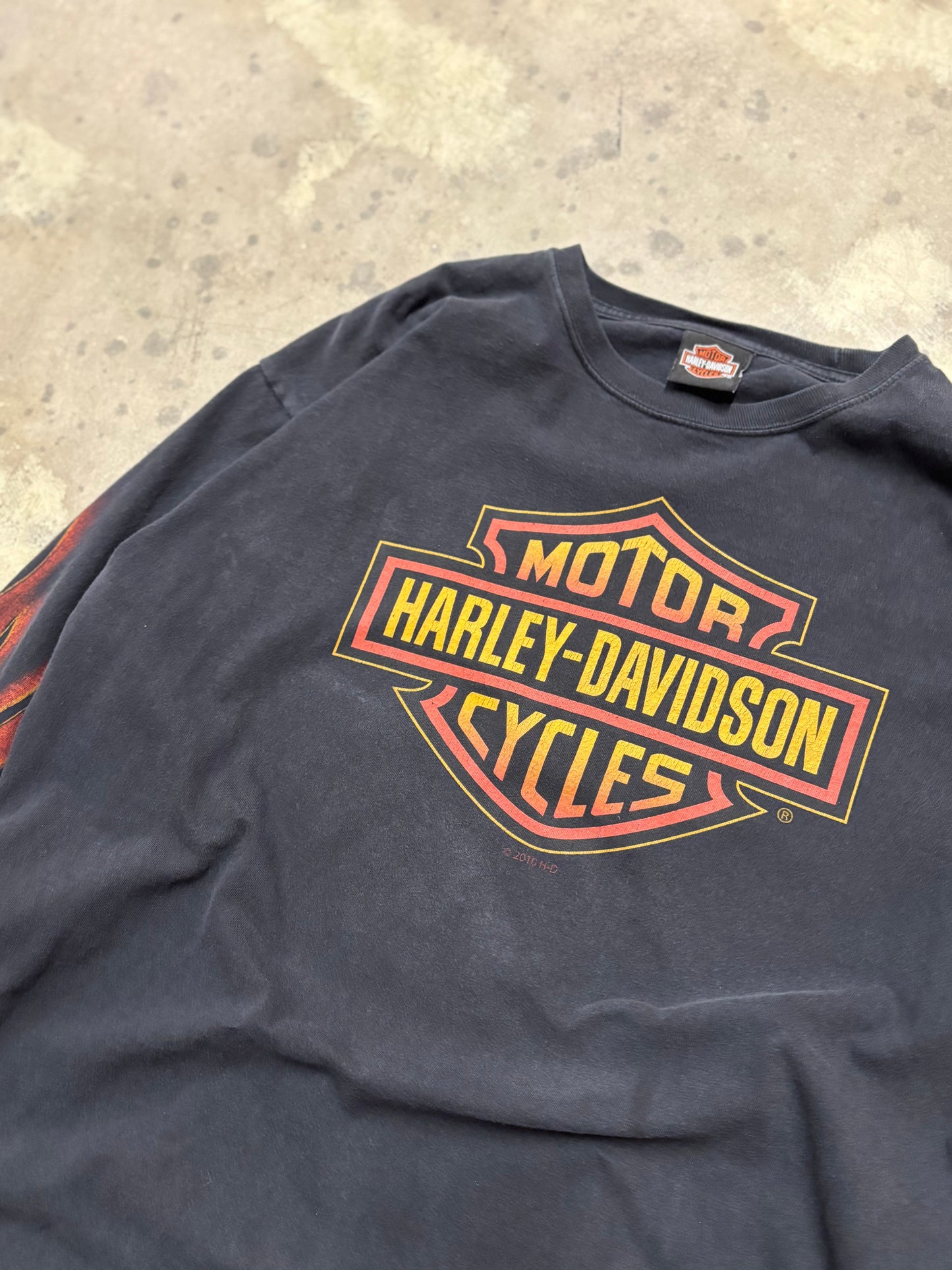 Harley Davidson Inferno shield long sleeve size extra large