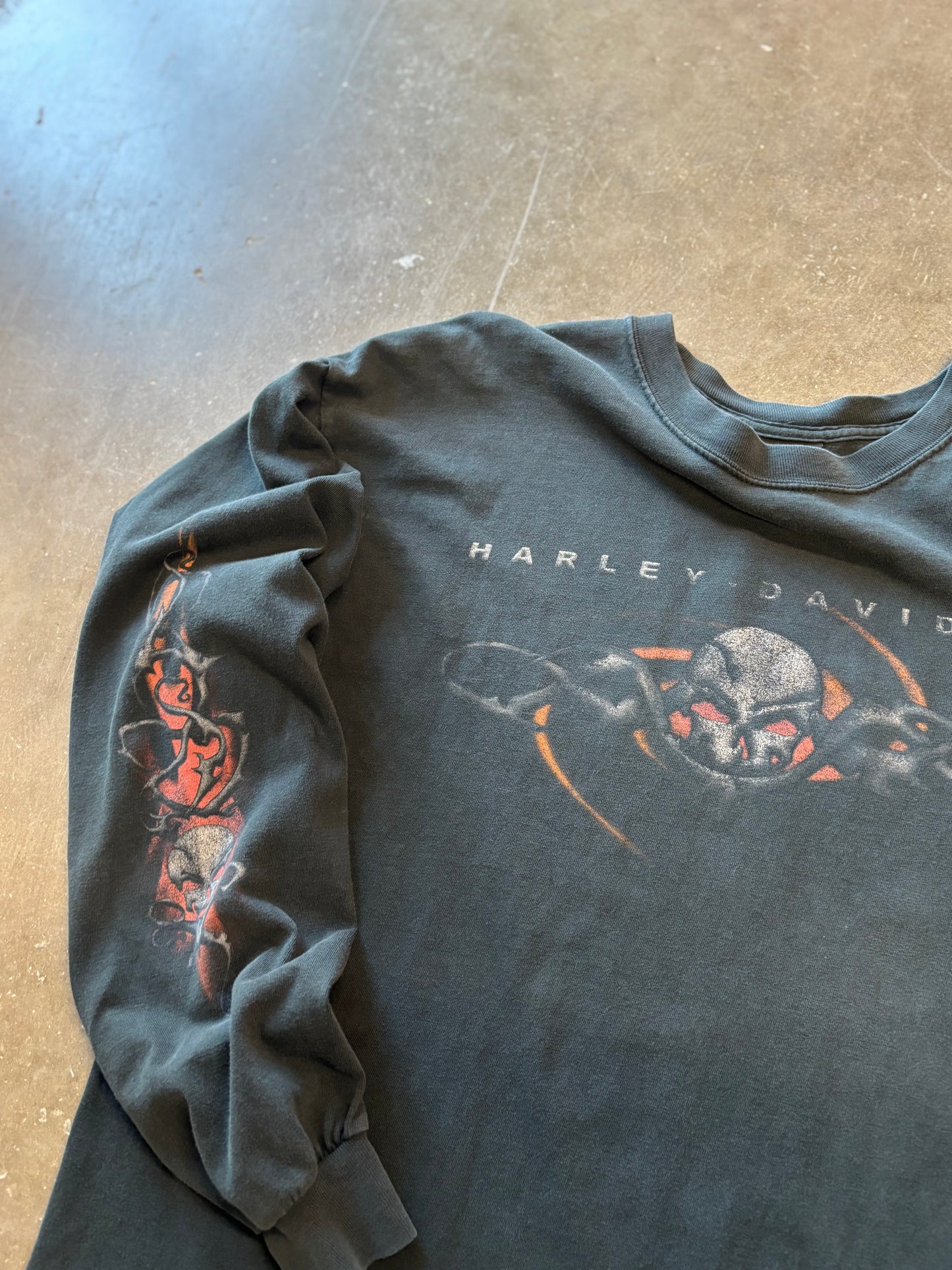 Vintage Harley skull long sleeve xl