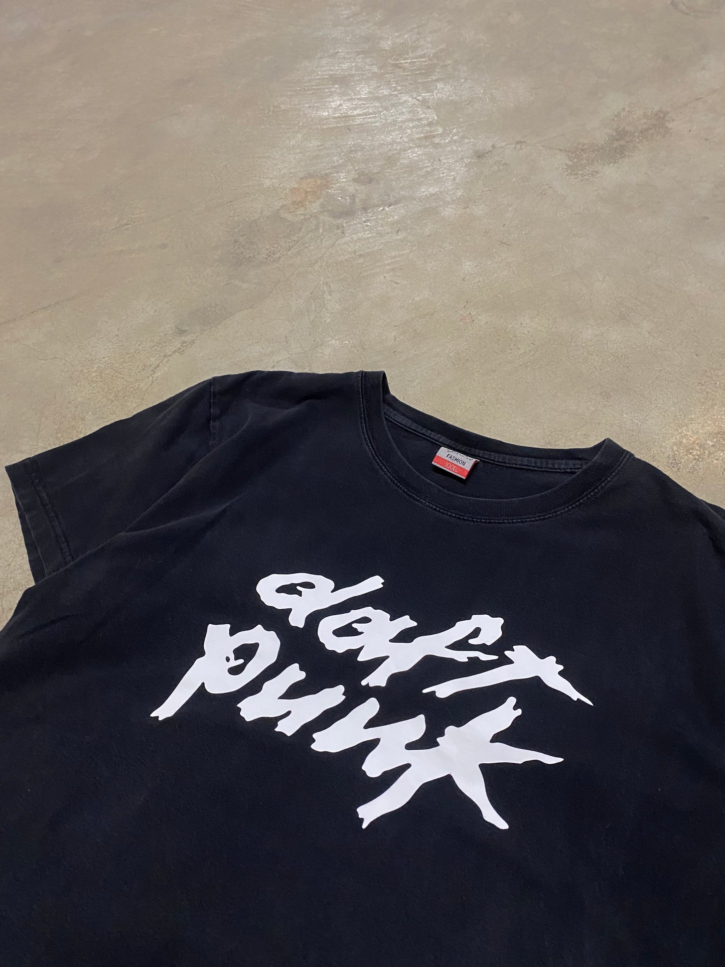Y2K Daft Punk shirt Fits Medium