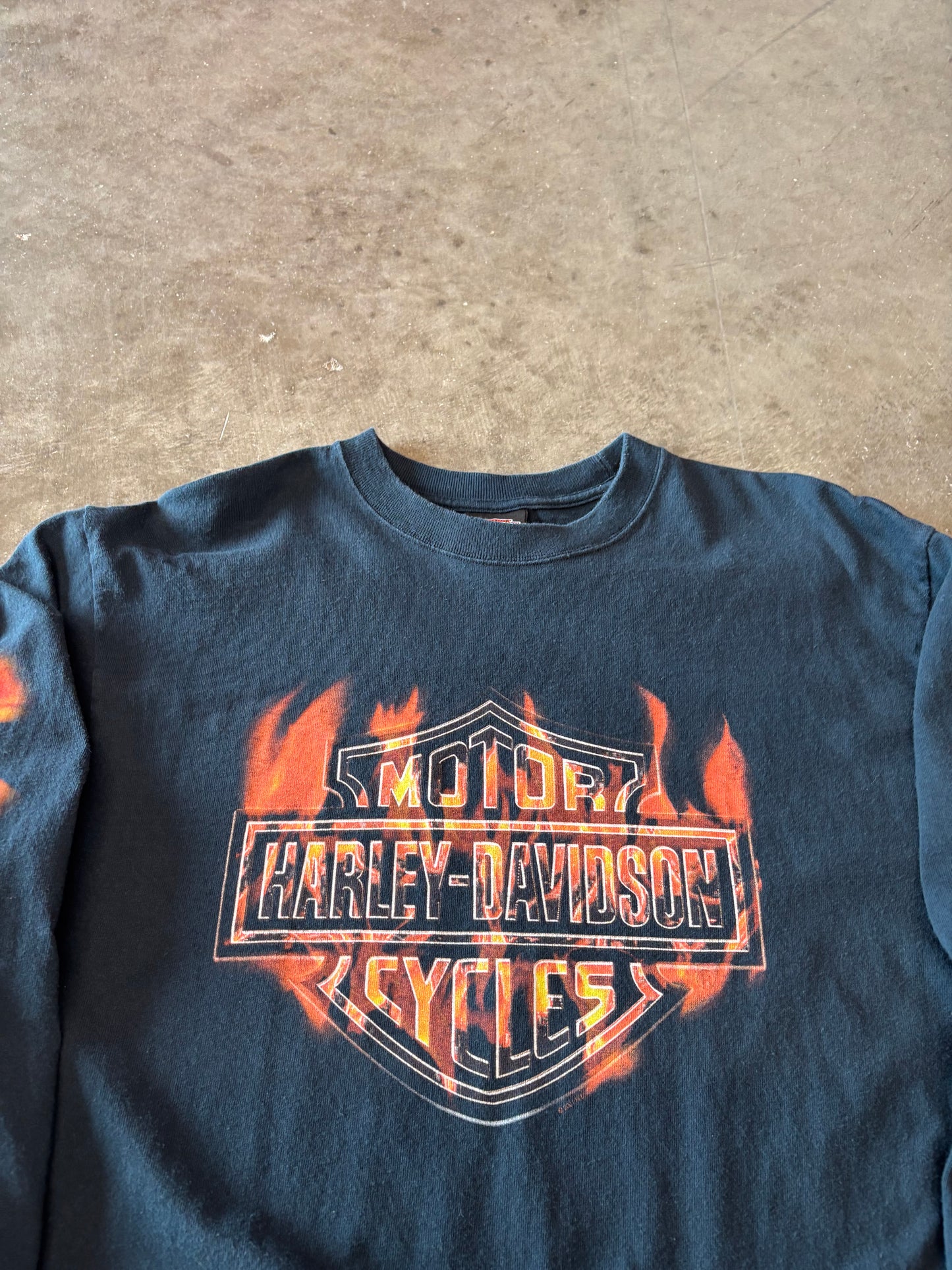 Vintage Harley Davidson Flame ball long sleeve size large