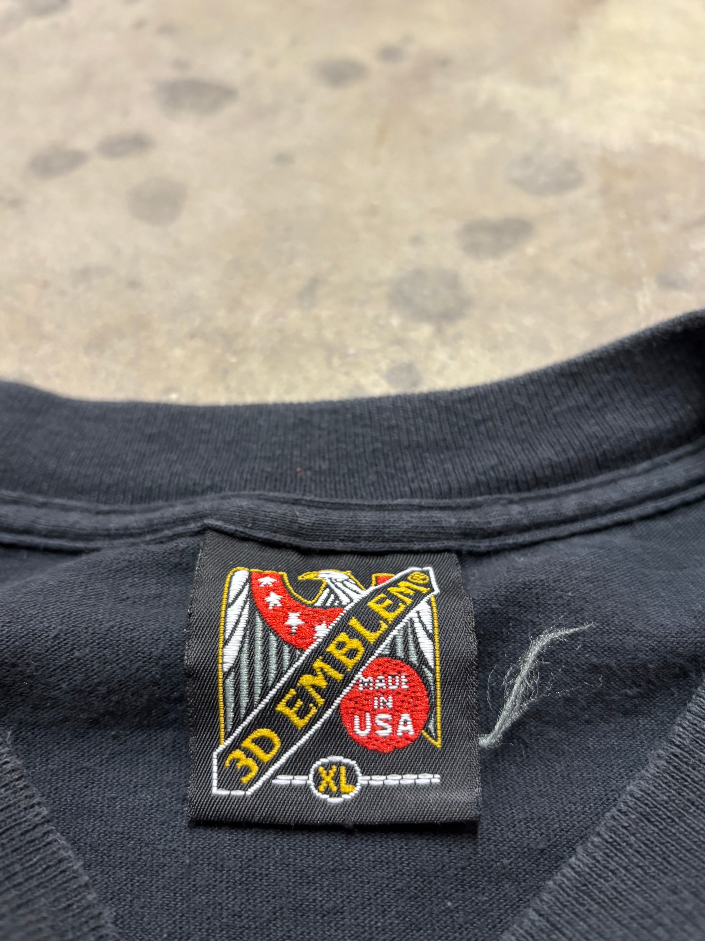 Vintage 3d emblem party at the beach shirt size xl