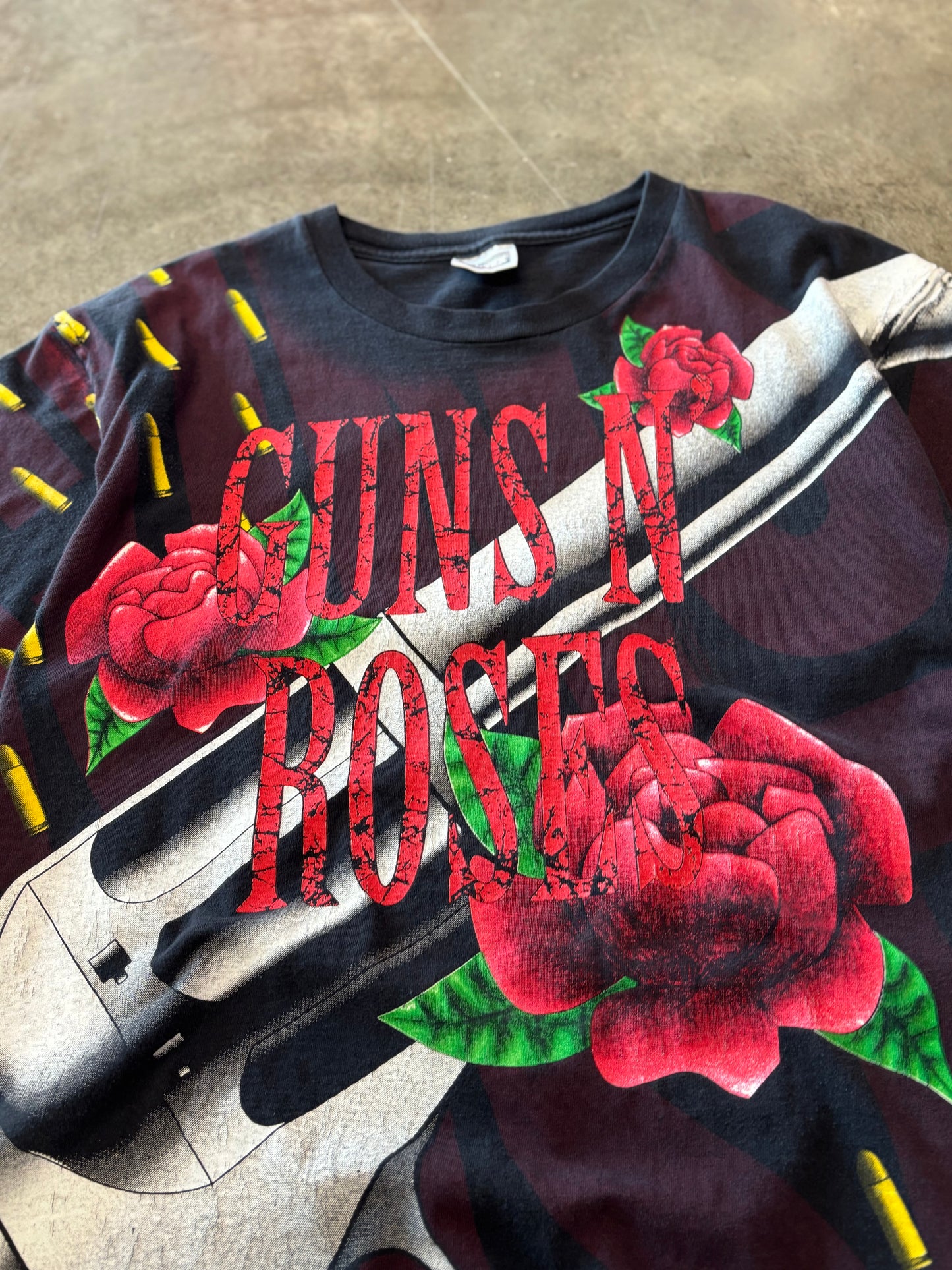 Vintage Guns and Roses shirt size extra large
