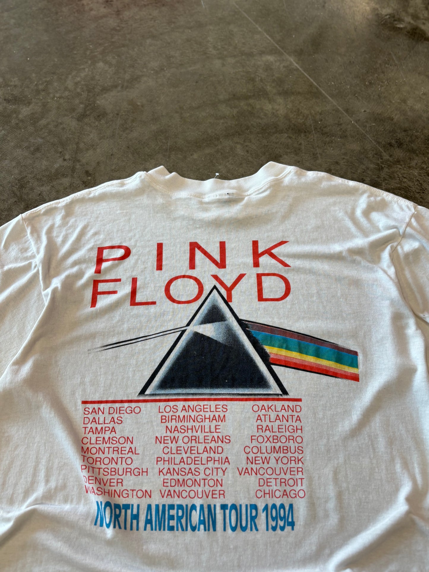 Vintage Pink Floyd division bell shirt size extra large