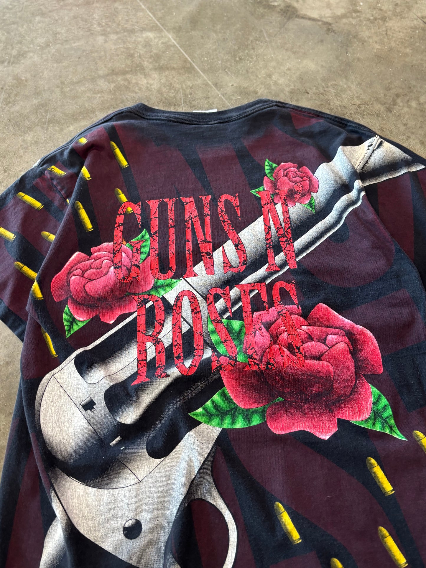 Vintage Guns and Roses shirt size extra large