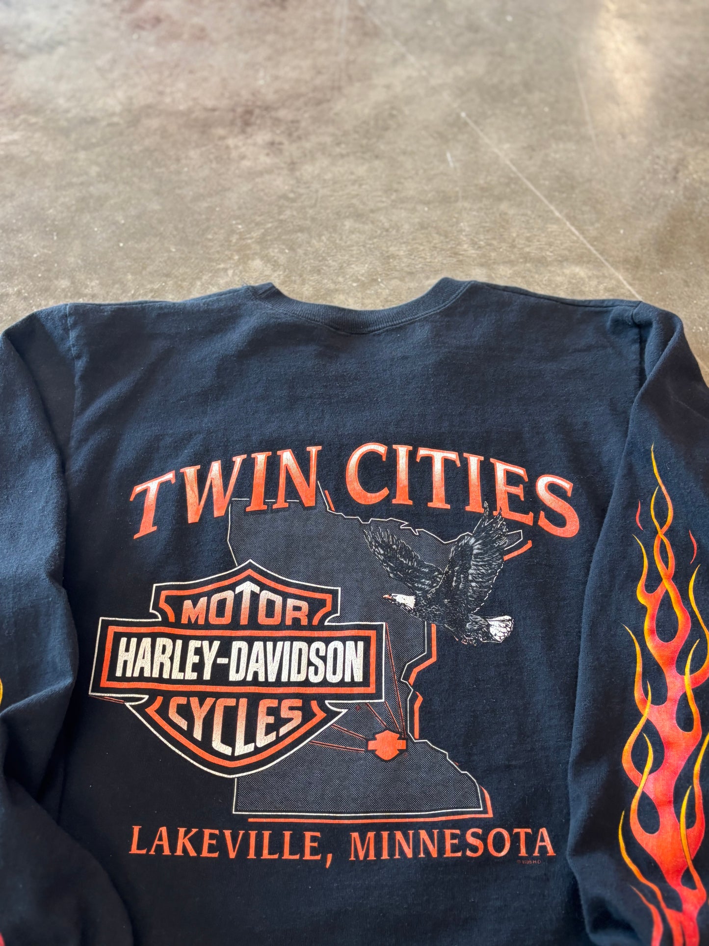 Vintage Harley Feel the Heat long sleeve size large