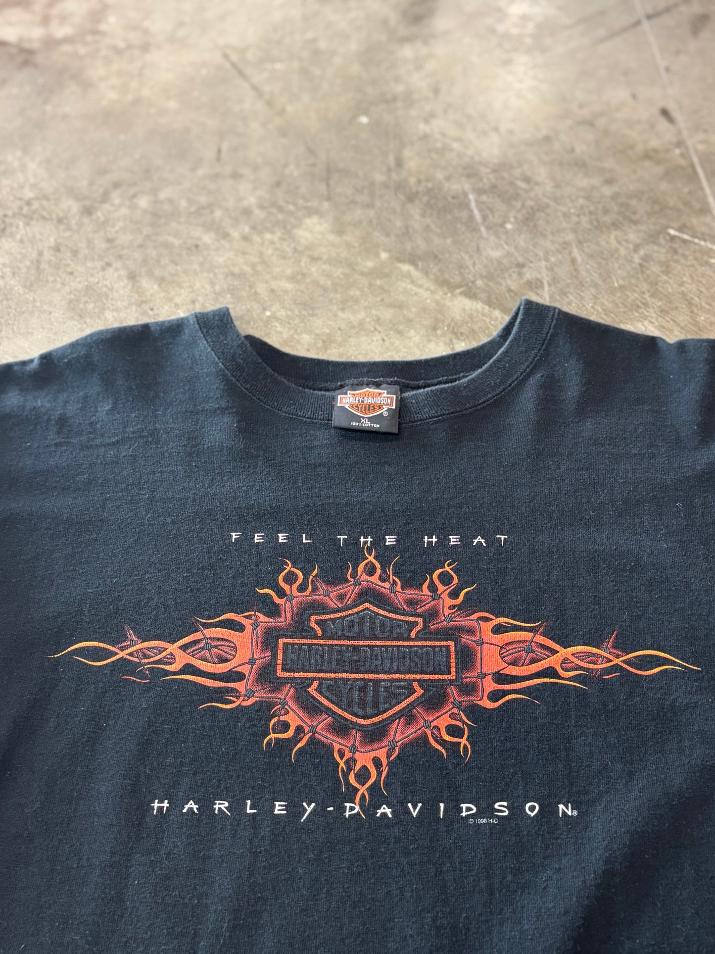 Vintage Harley Davidson feel the heat long sleeve size extra large