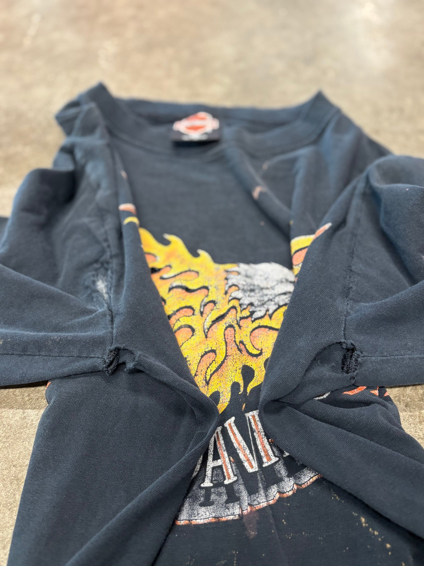 Vintage Harley Davidson Thrashed Eagle Harley Longsleeve medium
