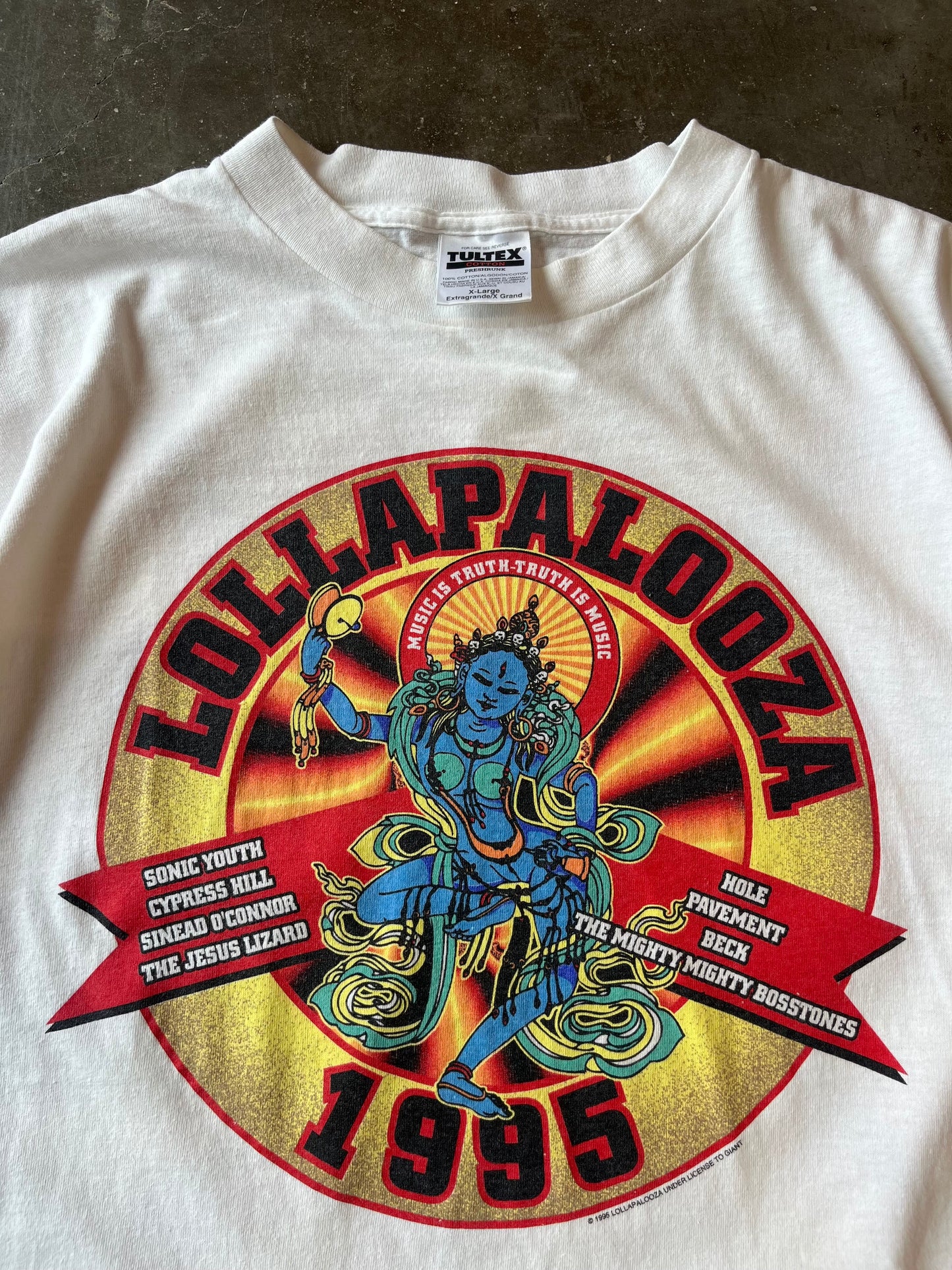 Vintage Lollapalooza shirt size XL