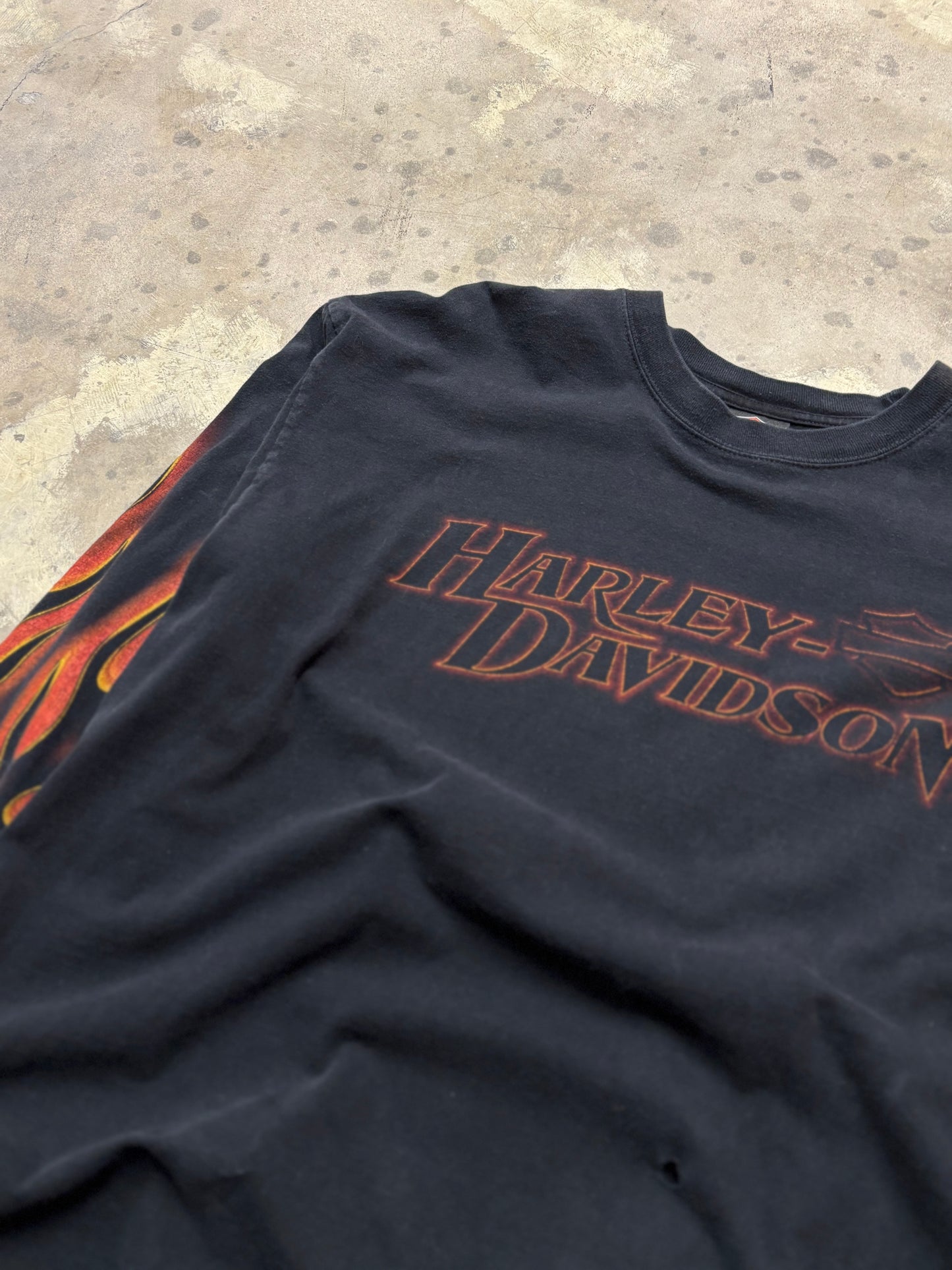 Harley Davidson Script Inferno size extra large long sleeve shirt