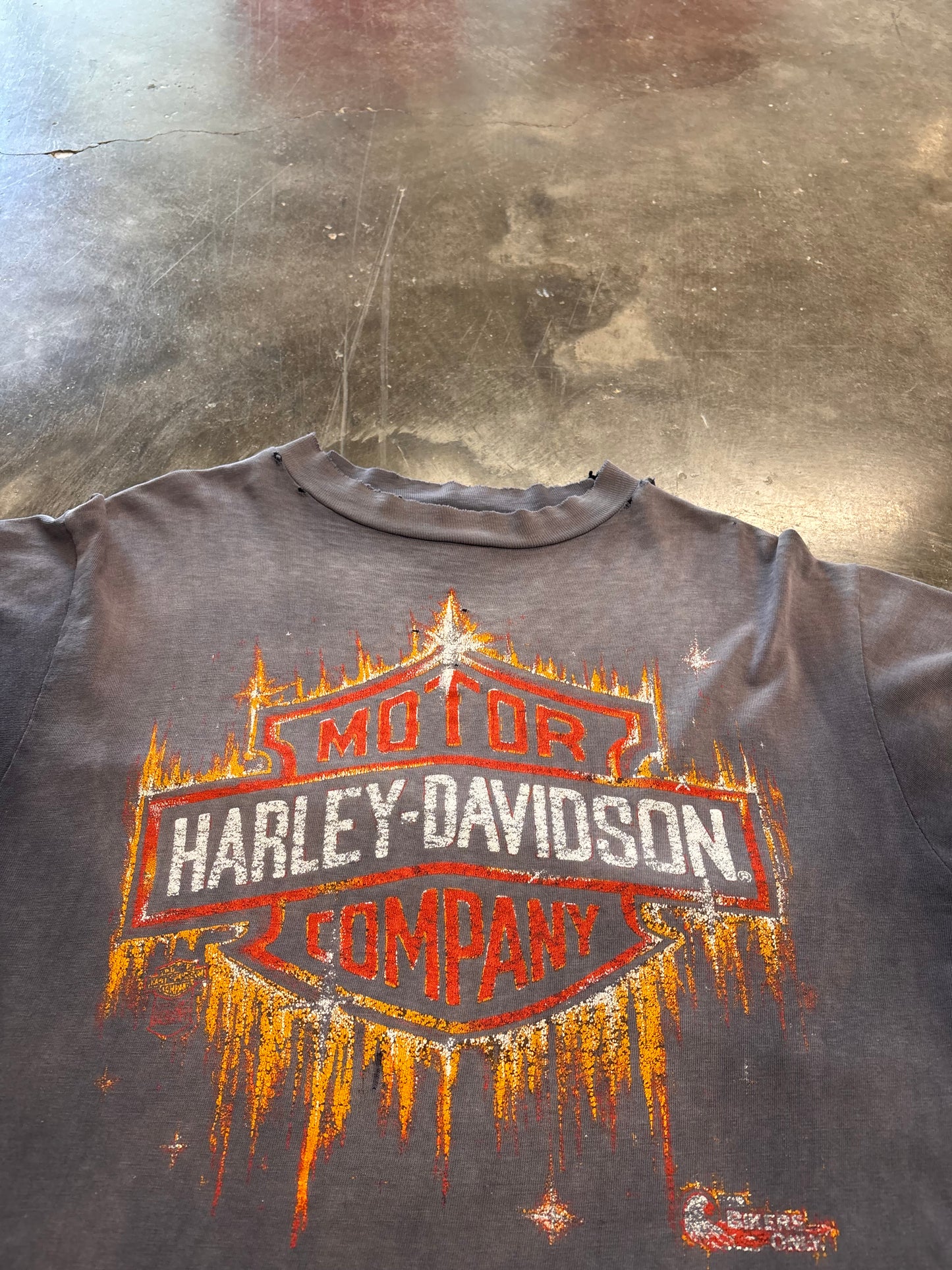 Vintage Harley Davidson smoked out sparkle shield size large