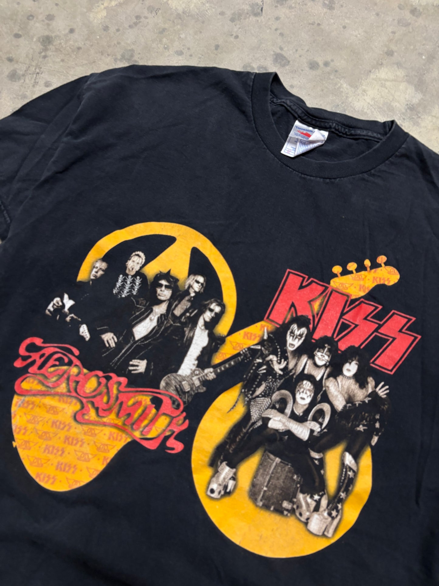 Vintage Kiss Aerosmith shirt size XL
