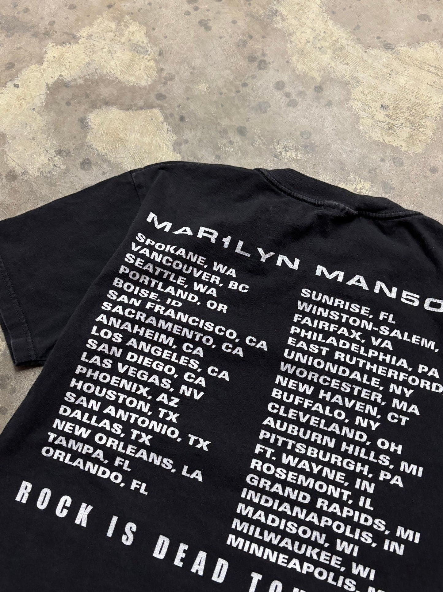 Vintage Marilyn Manson shirt size medium read description