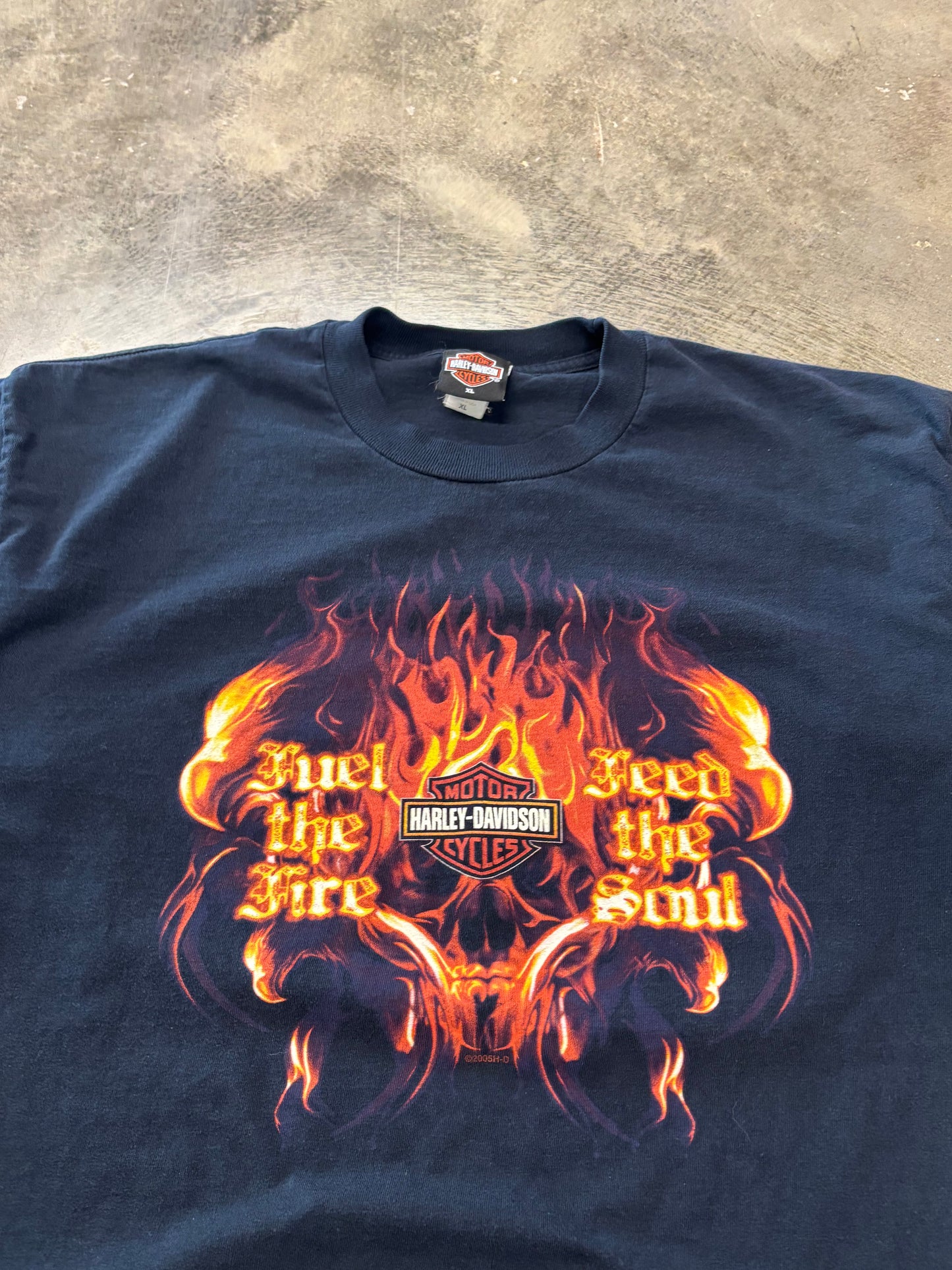 Vintage Harley Davidson Feel the fire feed the soul shirt size xl