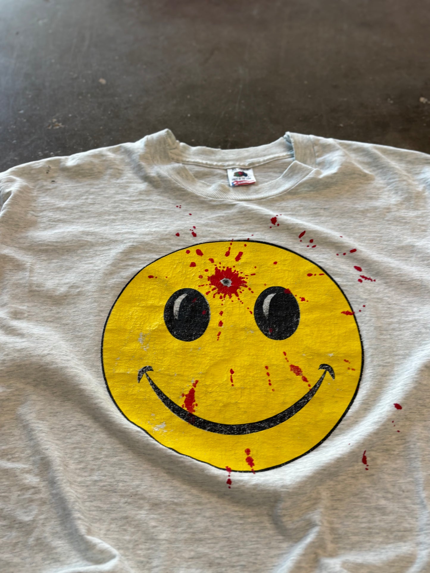 Vintage Smiley Face headshot shirt size xl