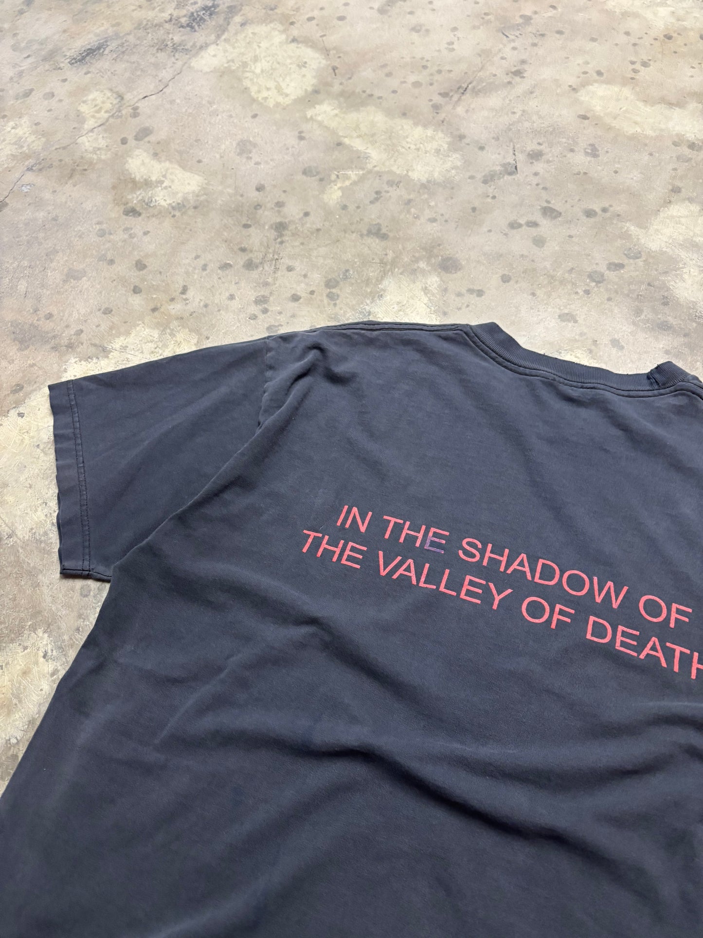 Vintage Marilyn Manson shirt size extra large thrashed