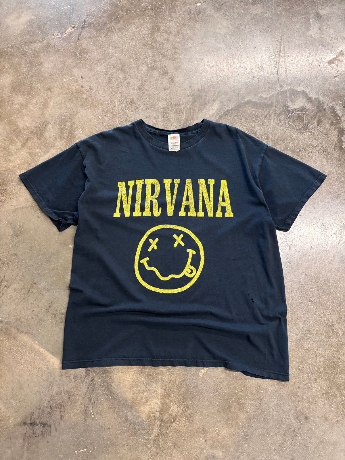 Vintage Nirvana Smiley shirt size extra large