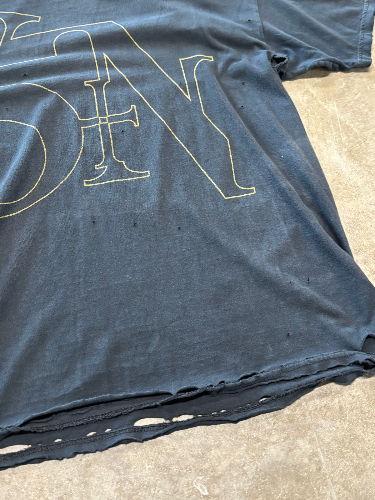 Vintage Thrashed and Distressed Nine Inch Nails shirt size large
