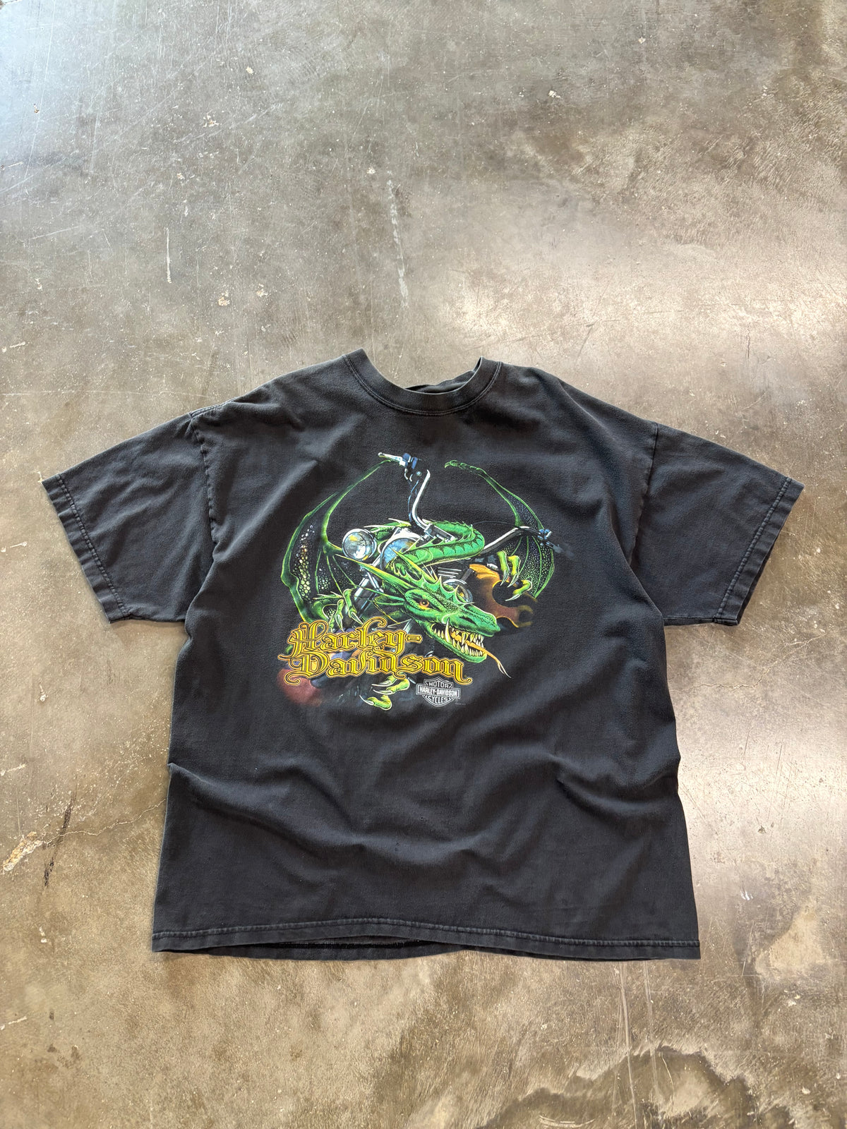 Vintage Harley Davidson dragon shirt size extra large