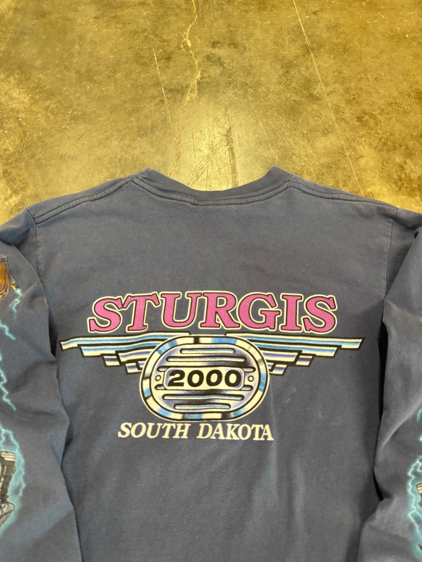 Vintage Sturgis Lightning wizard shirt size medium