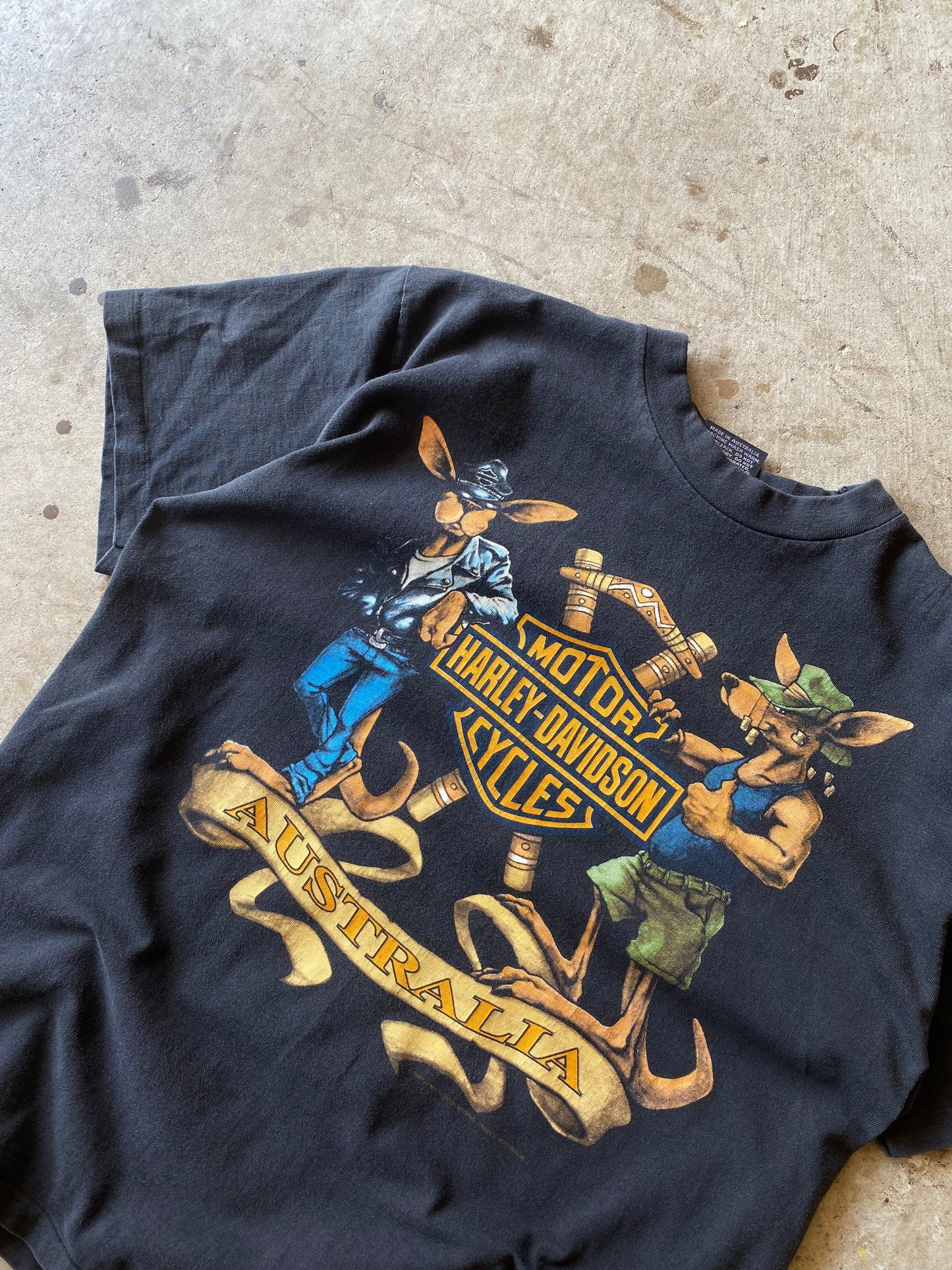 Vintage Harley Davidson Australia Kangaroo shirt size medium