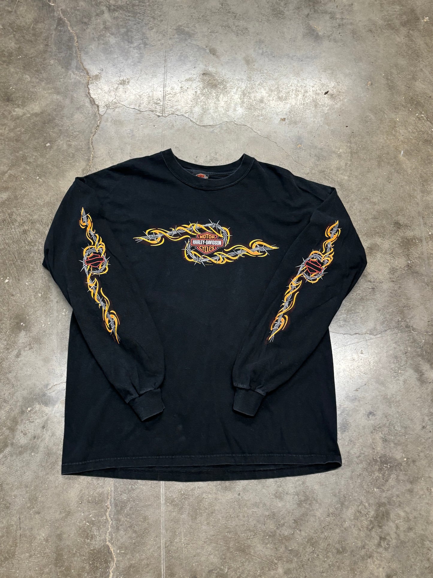 Vintage Harley Davidson barb wired long sleeve size xl