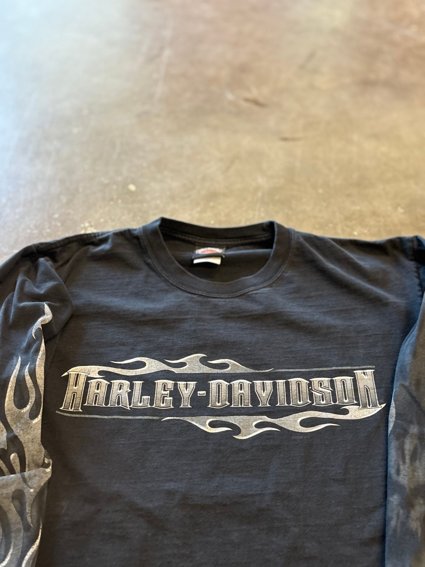Vintage Harley Davidson Chrome flame long sleeve size large