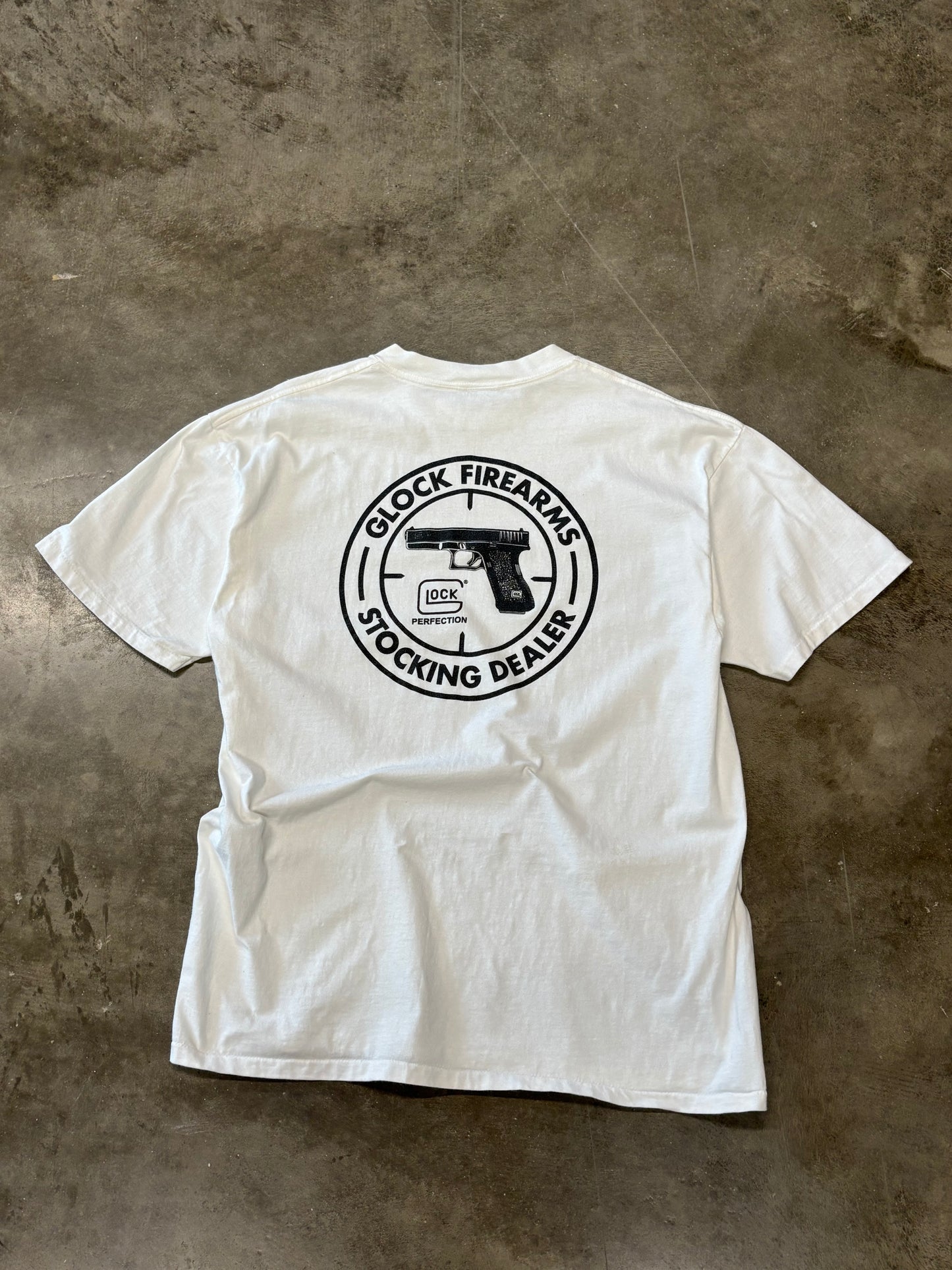 Vintage 90’s Glock shirt size XL