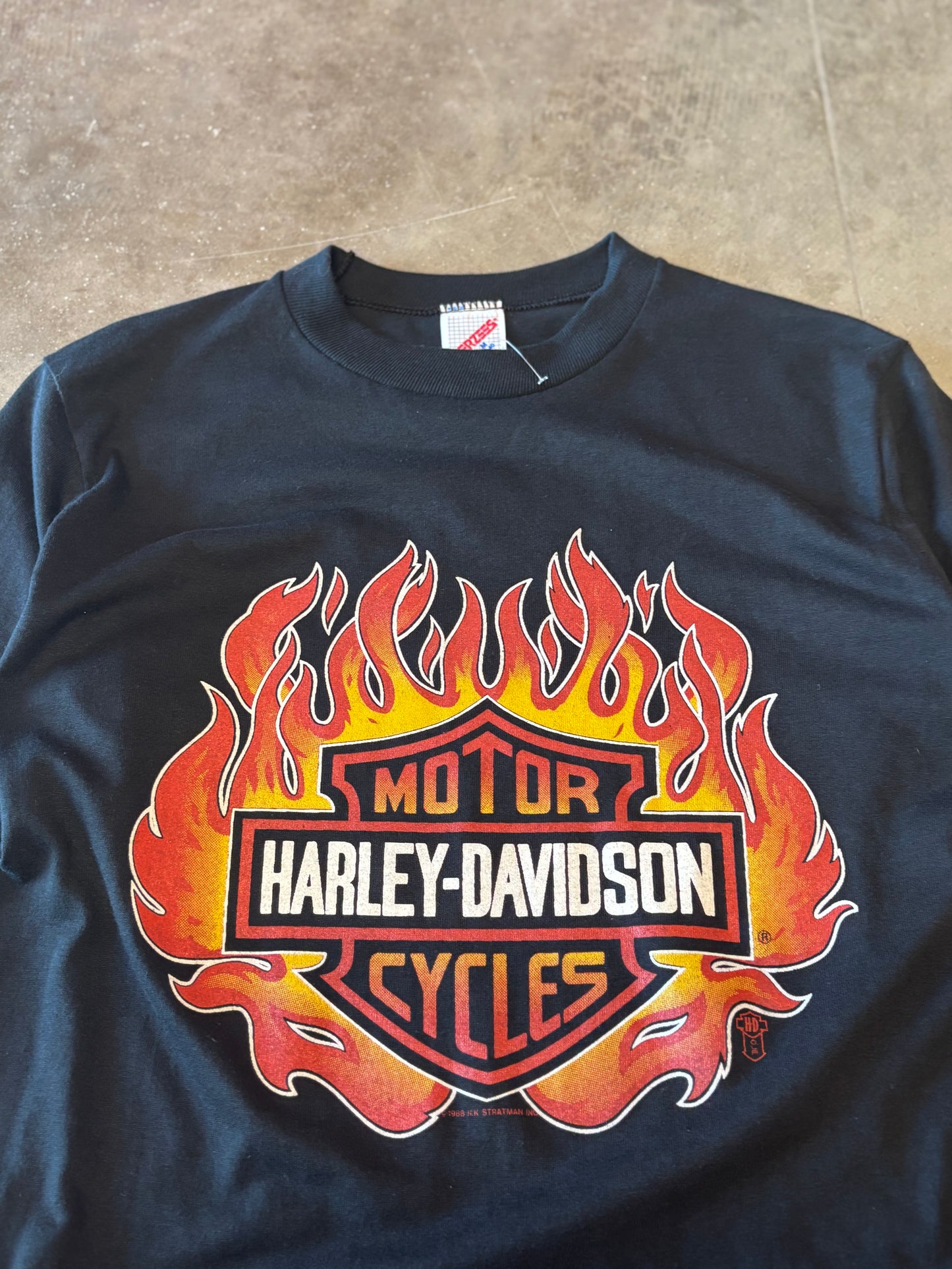 Vintage Harley Davidson 80’s Flame ball size medium