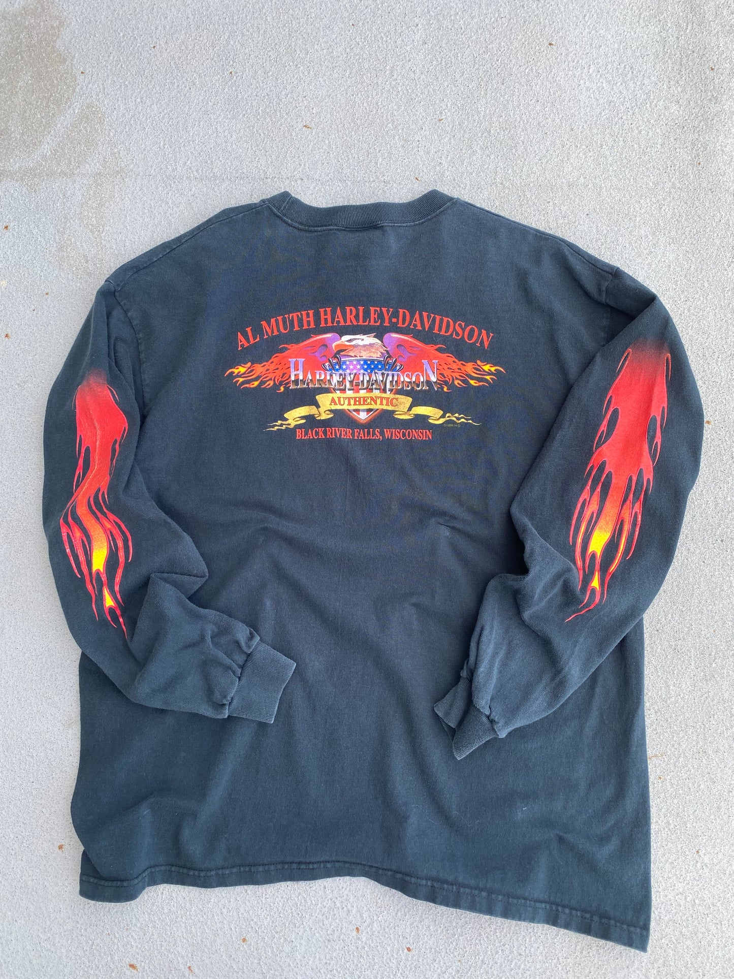 Vintage 90’s Harley Davidson Red Flame Shield size XL