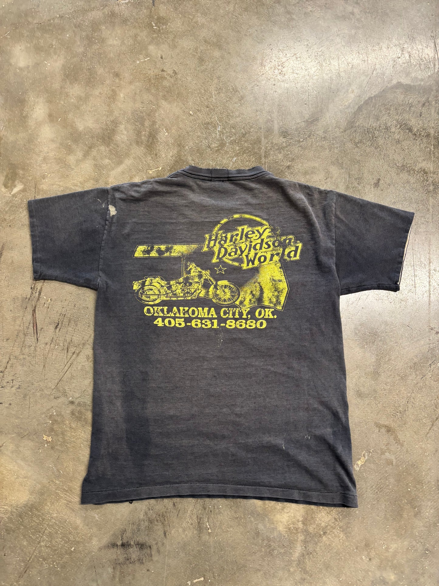 Vintage Harley Spellout Fader shirt size medium