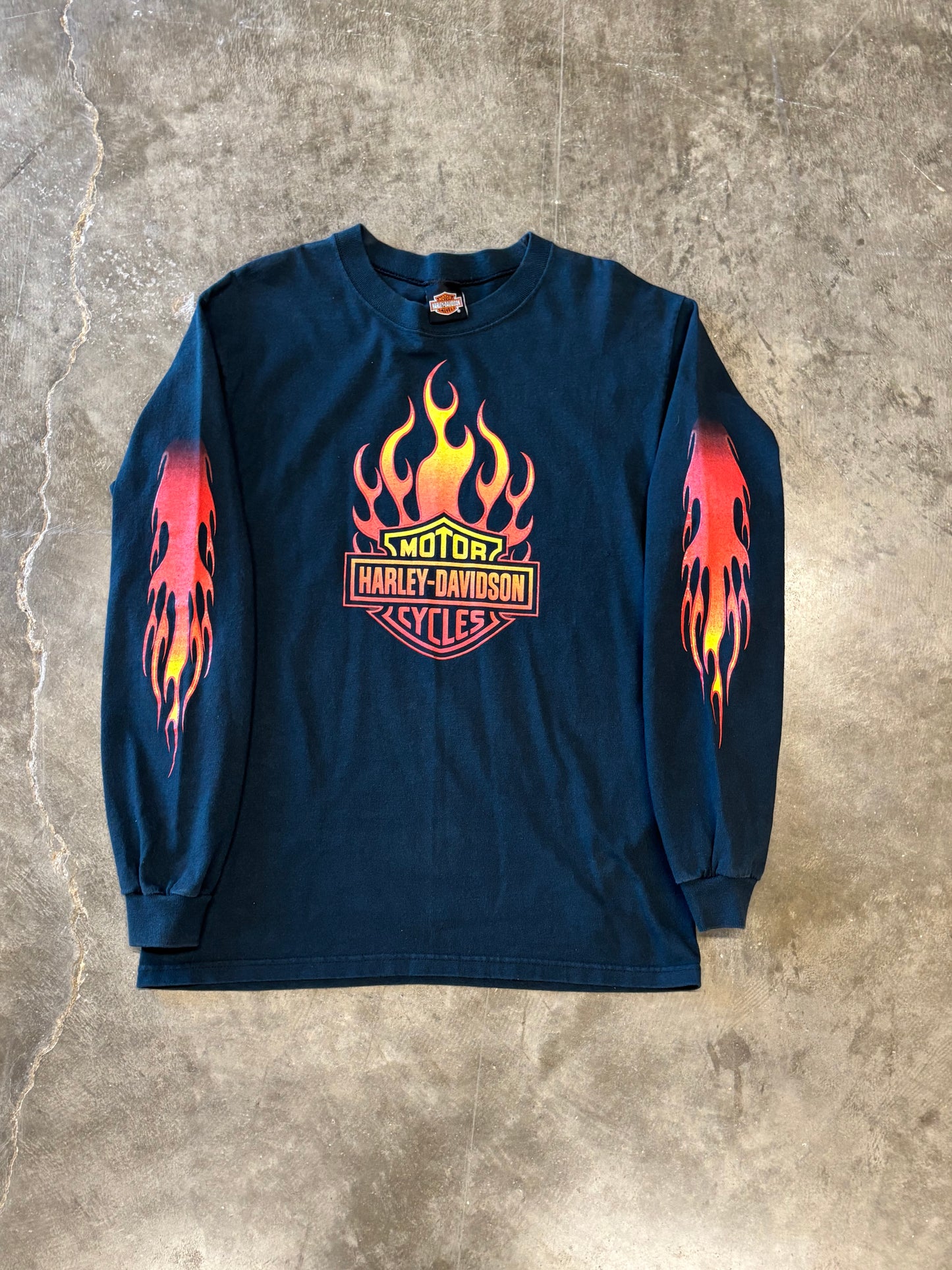 Vintage Harley Davidson Flame ball long sleeve size large