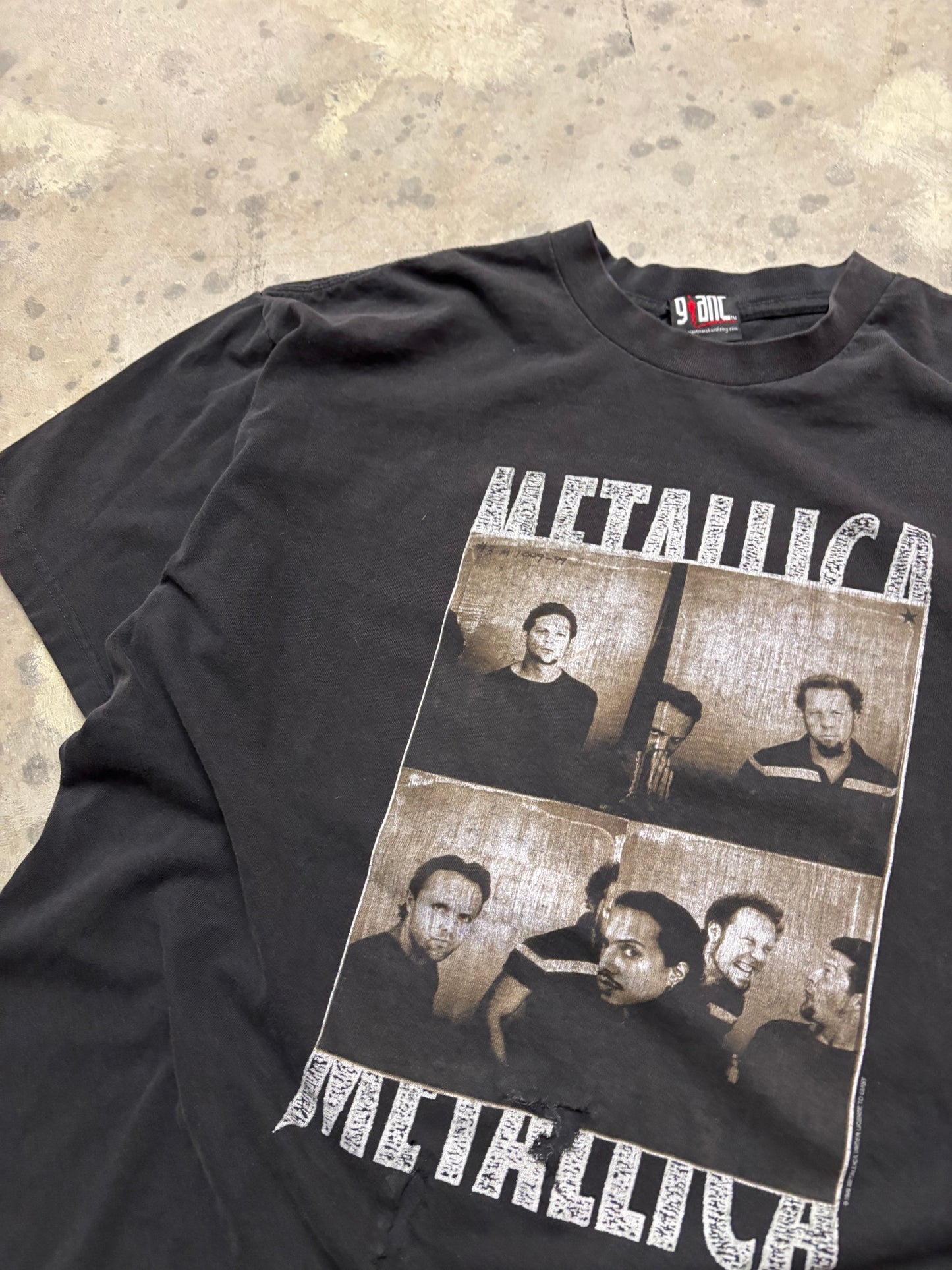 Vintage Metallica shirt thrashed size Extra large