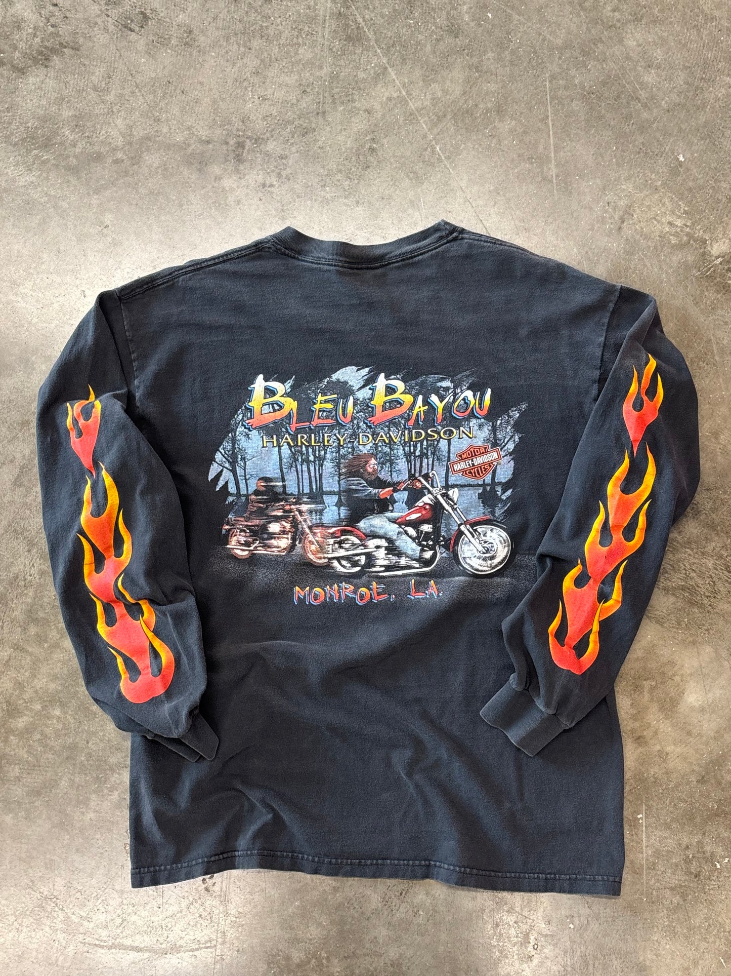 Vintage Harley Davidson Flaming engine long sleeve size large
