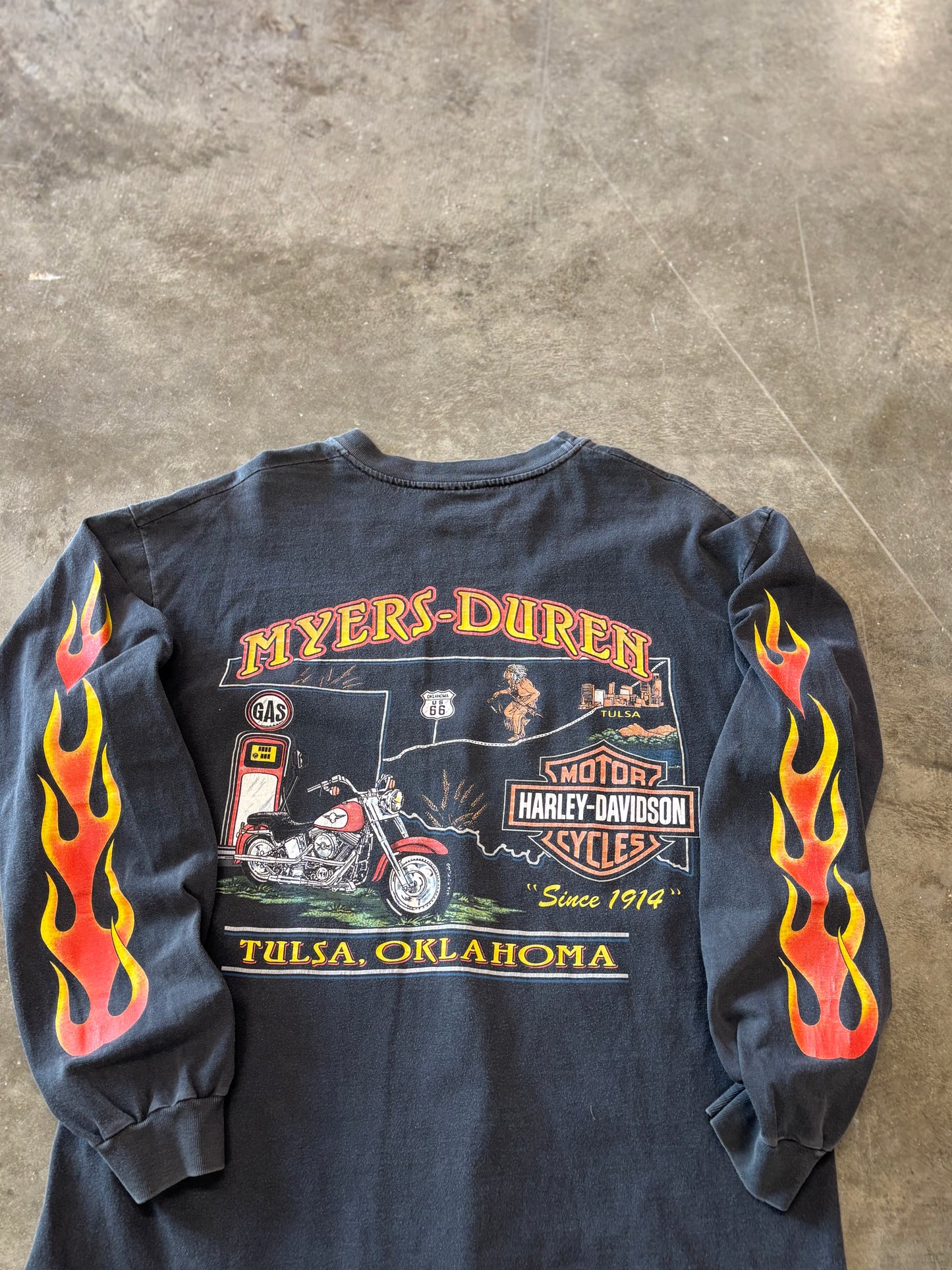 Vintage Harley Davidson Nav’s clone won the Y2K battle against viimills size large